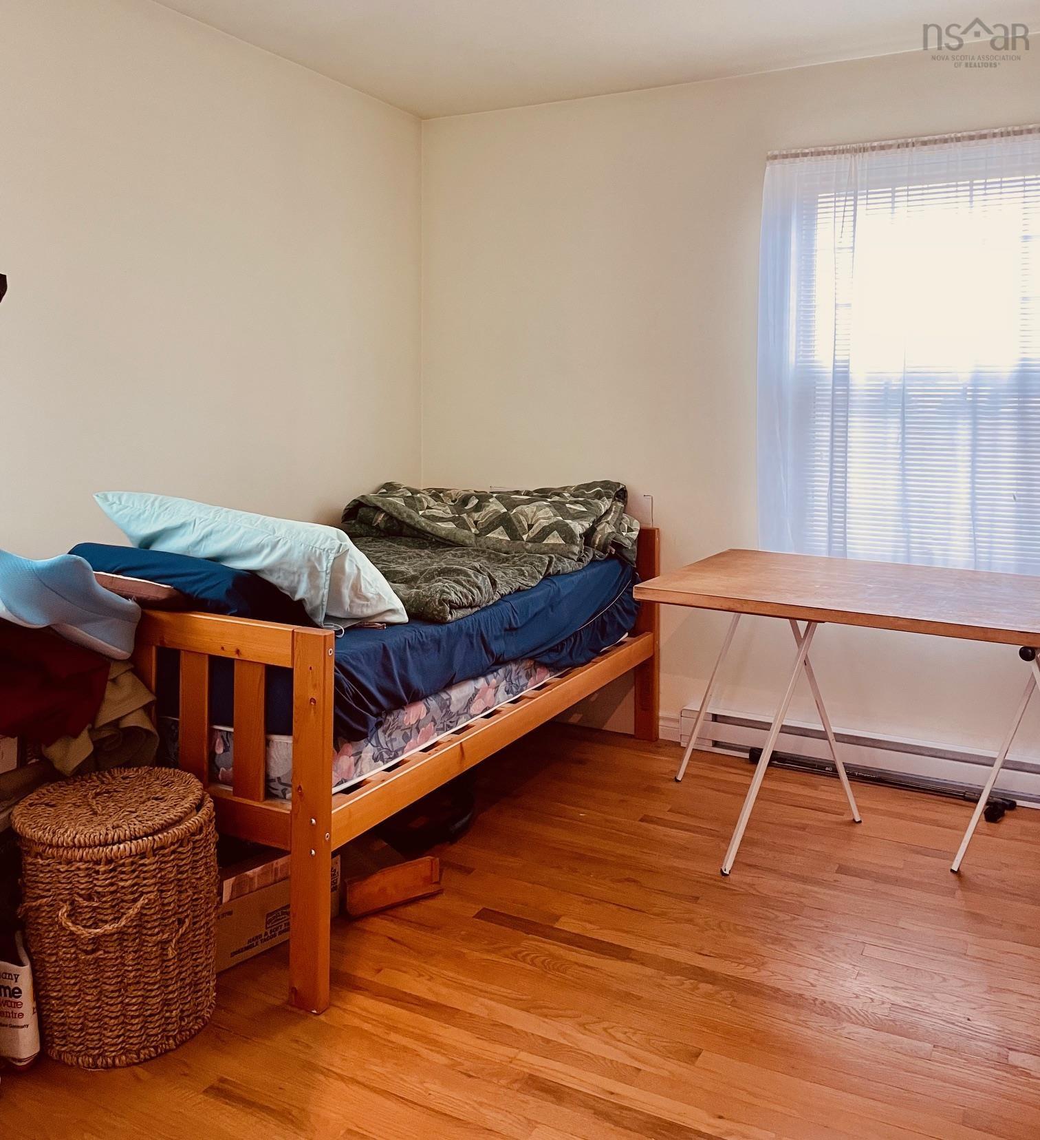 $475,000.00: 63 Knickle Road, Lunenburg