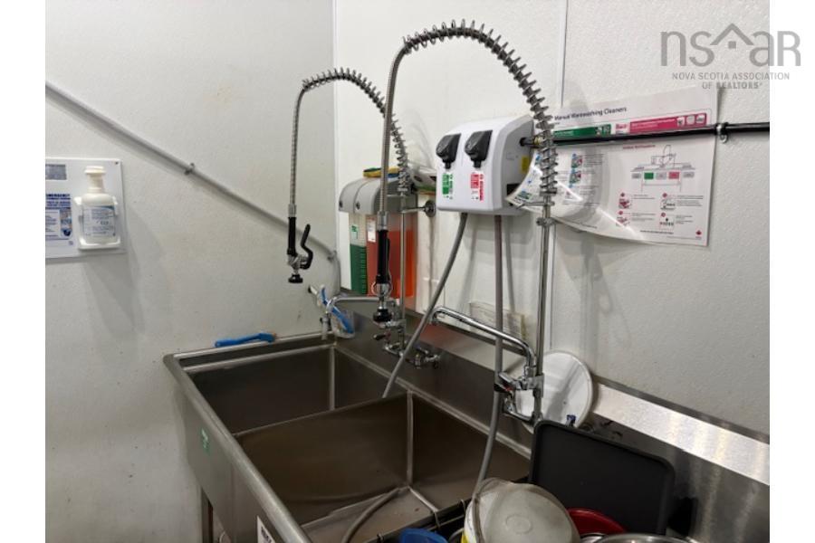 $1,350,000.00: 6411 6433 6415 Quinpool Road, Halifax