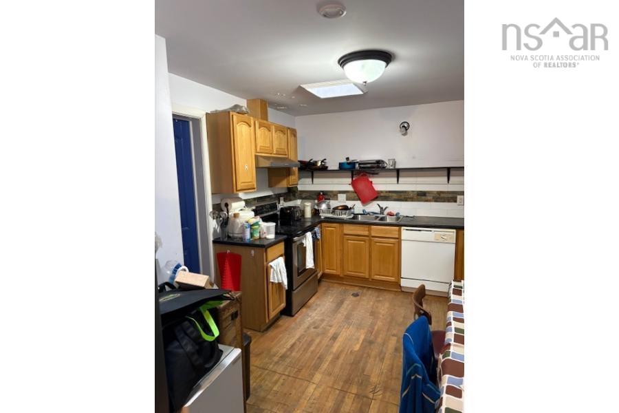 $1,350,000.00: 6411 6413 6415 Quinpool Road, Halifax