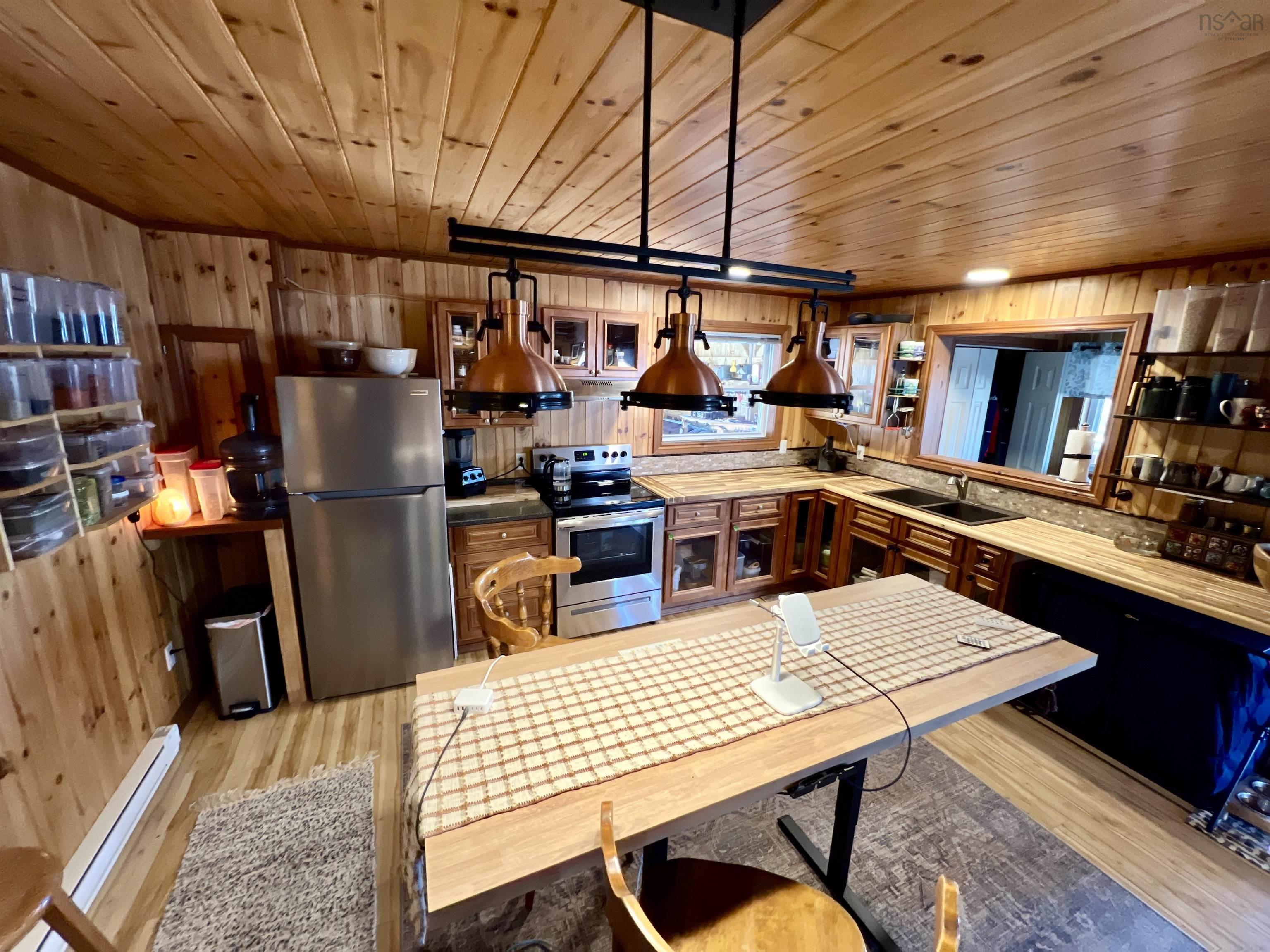 $414,900.00: 7 Lances Lane, D