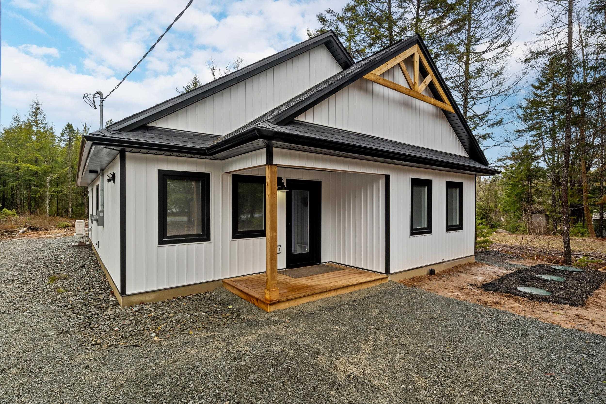 $489,000.00: 977 Cooks Brook Road, Cooks Brook