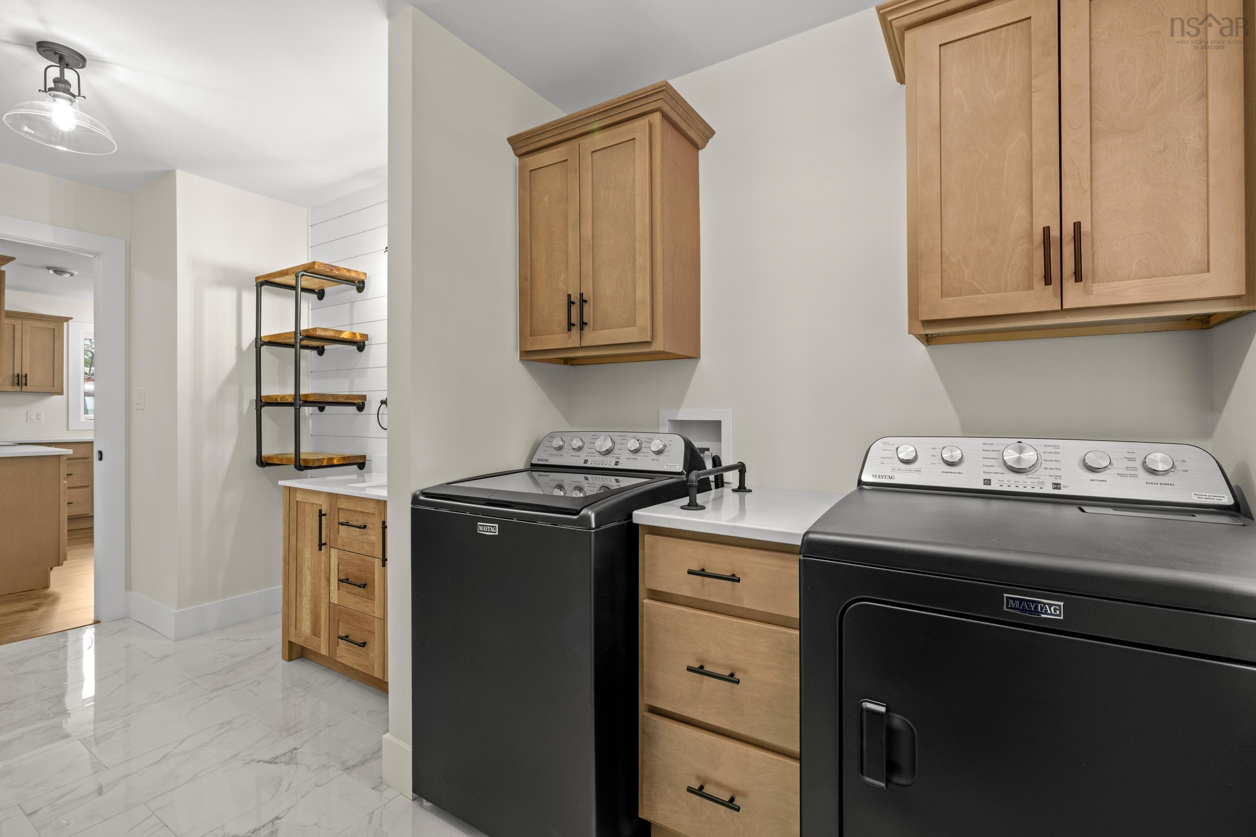 $474,900.00: 977 Cooks Brook Road, Cooks Brook