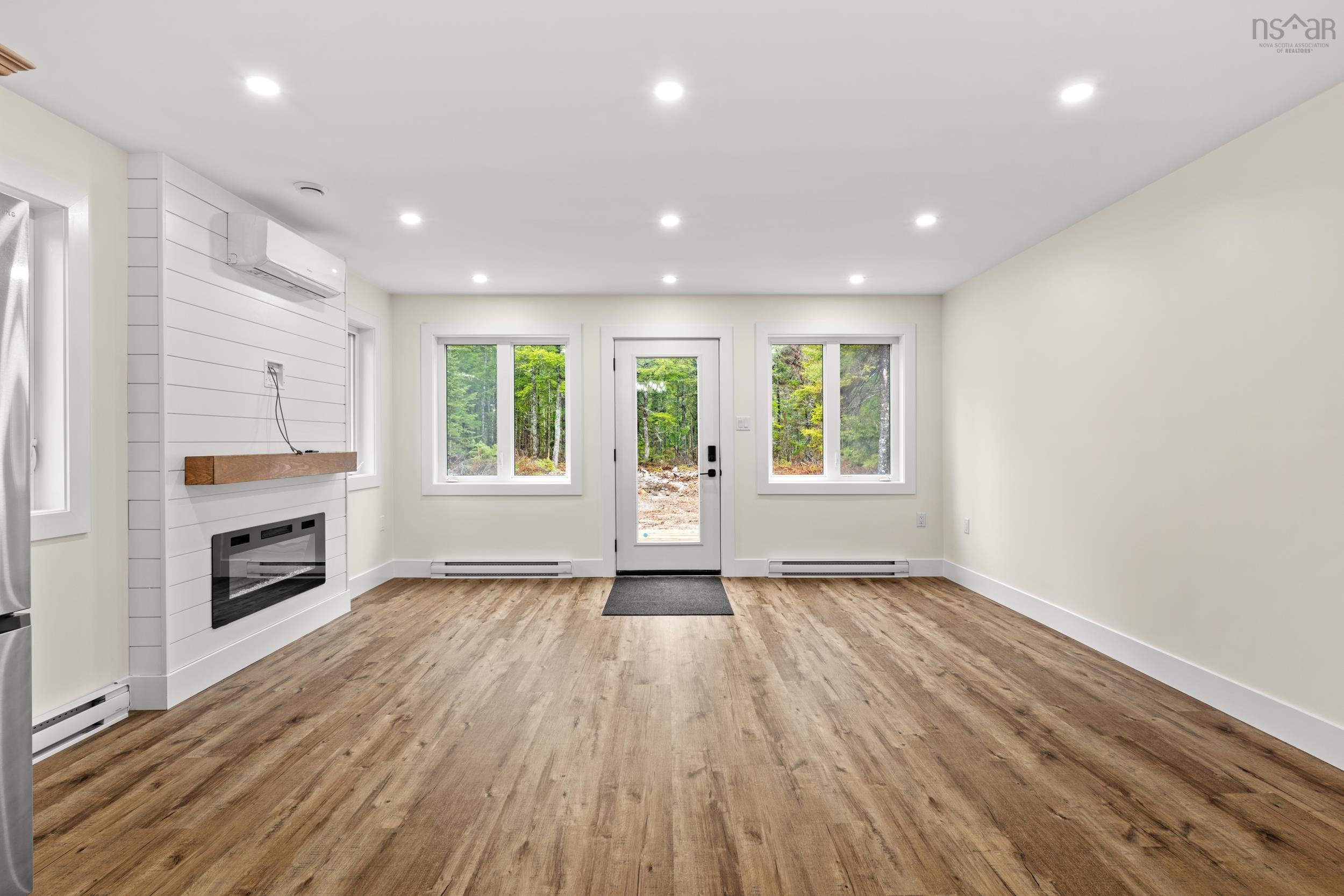 $489,000.00: 977 Cooks Brook Road, Cooks Brook