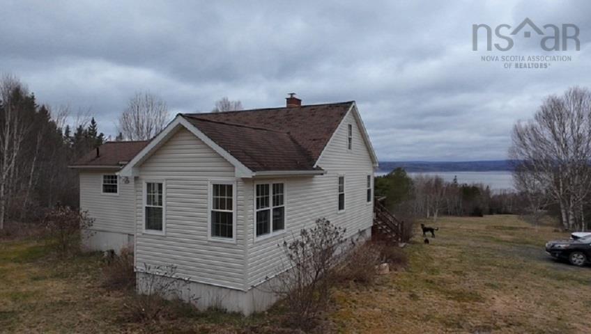 $499,000.00: 4609 Grand Narrows Highway, Beaver Cove