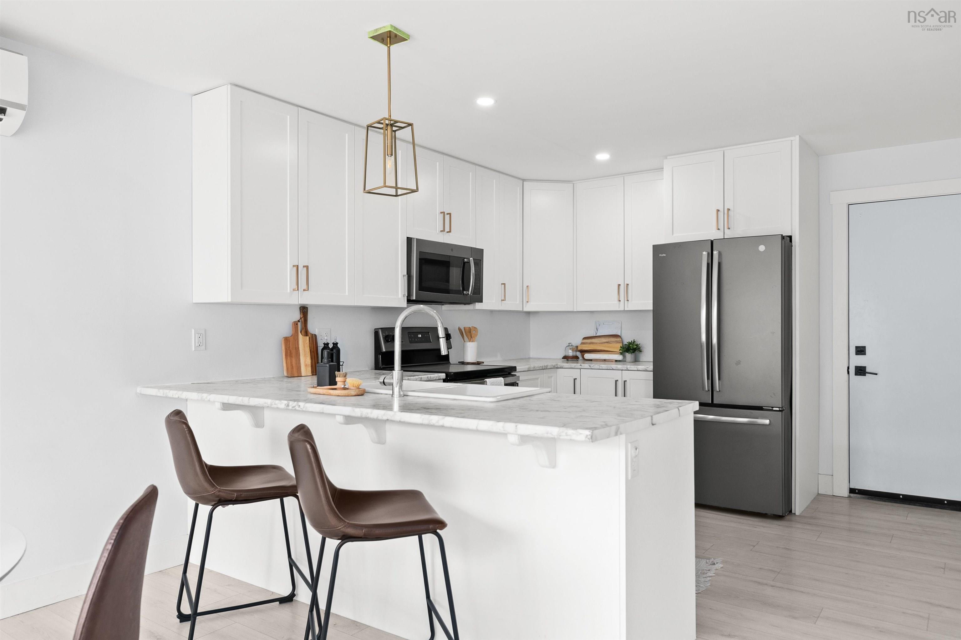 $679,900.00: 33 Brick Lane, Halifax