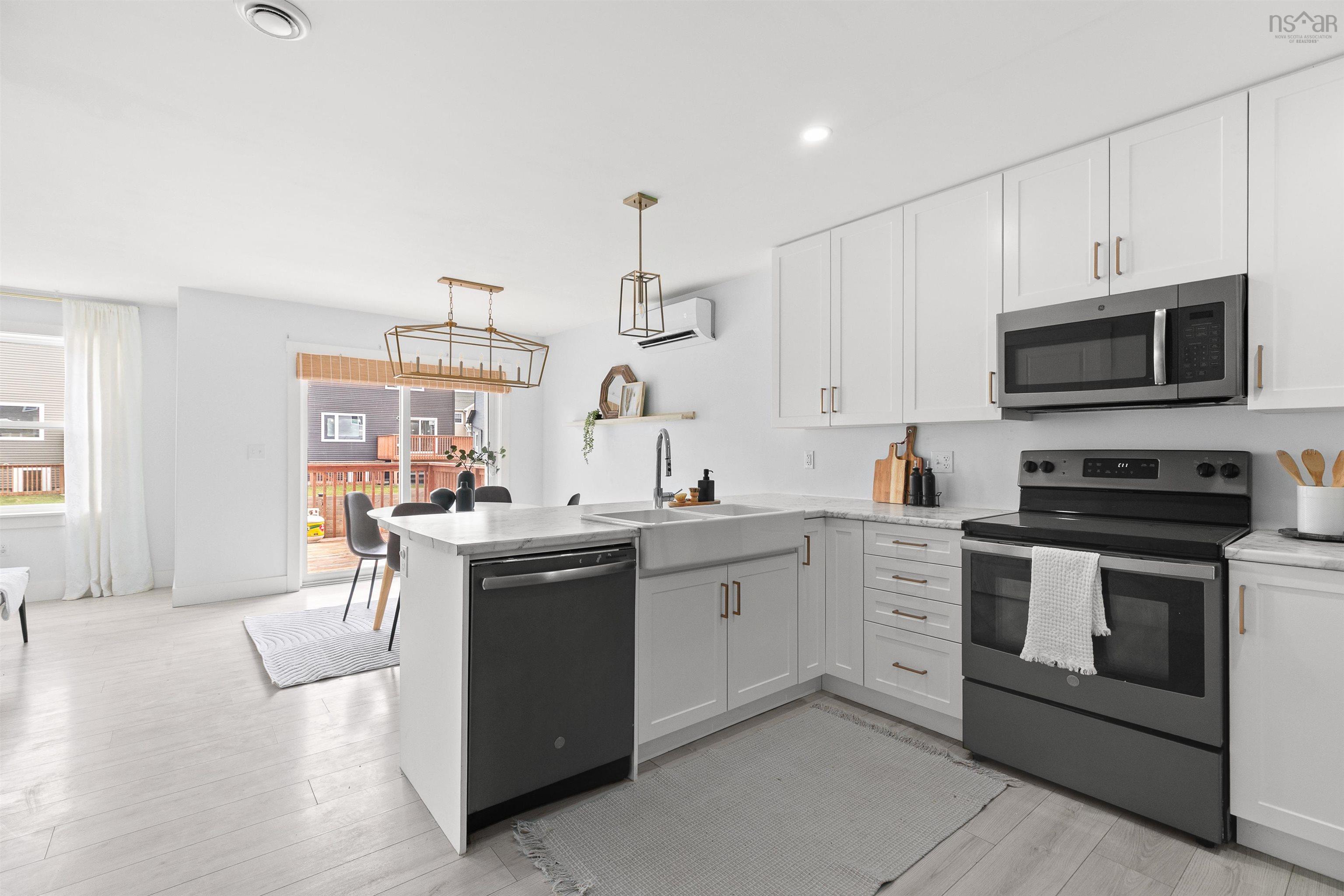 $679,900.00: 33 Brick Lane, Halifax