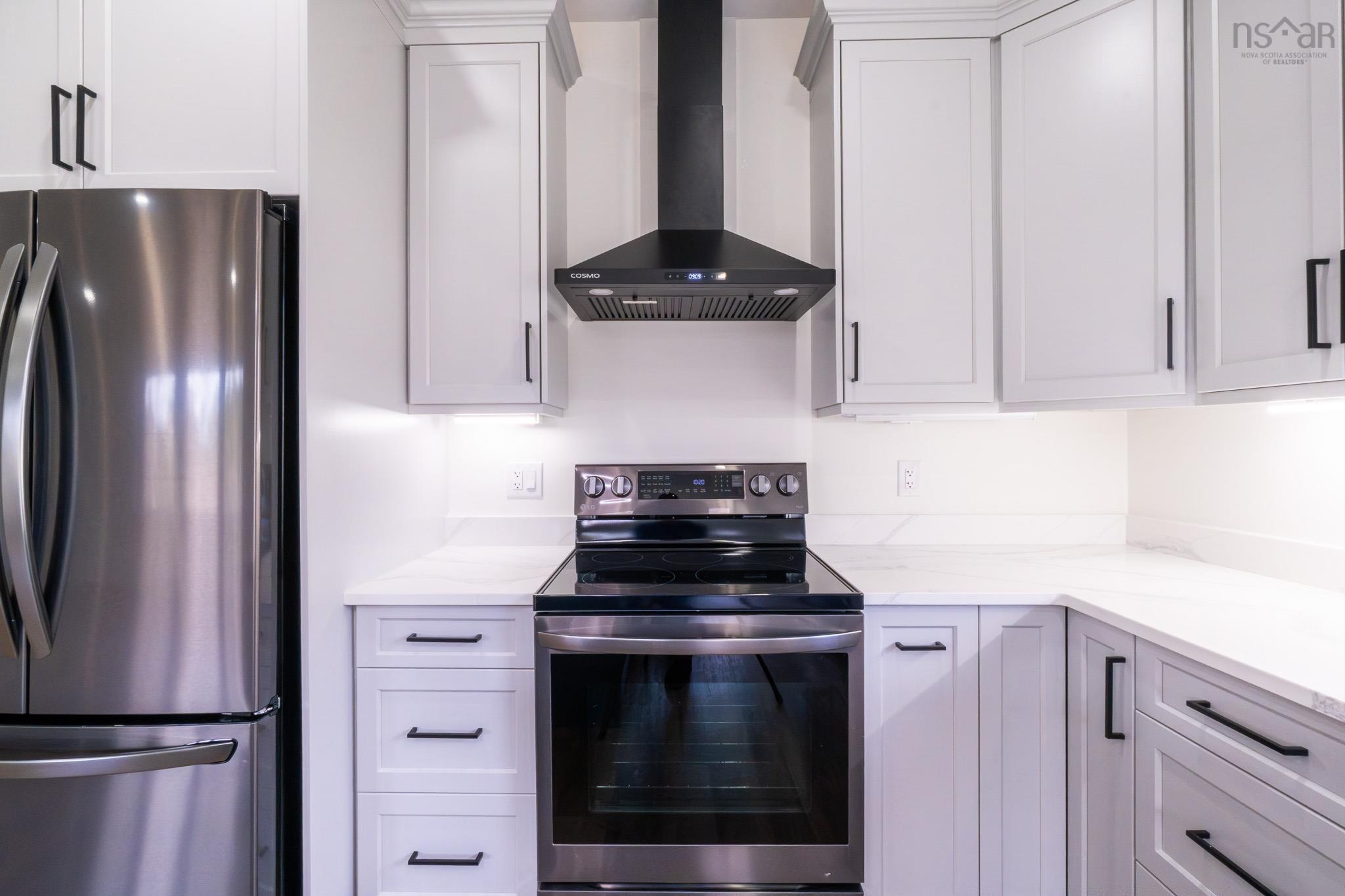 $675,000.00: 18 Mallard Avenue, Canaan