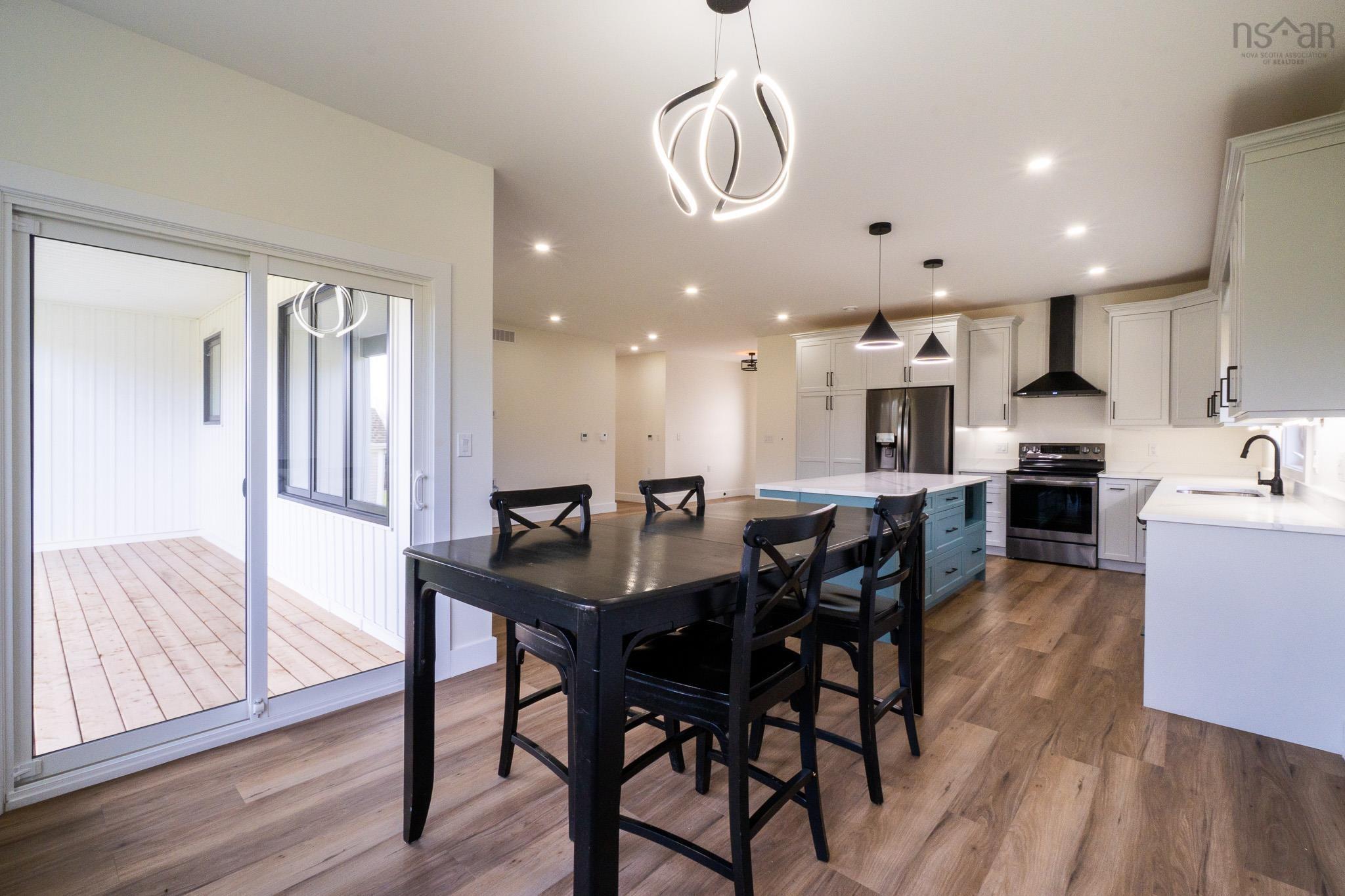 $675,000.00: 18 Mallard Avenue, Canaan