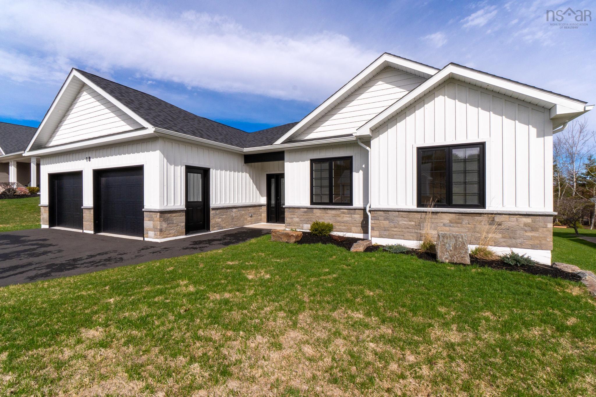 $675,000.00: 18 Mallard Avenue, Canaan