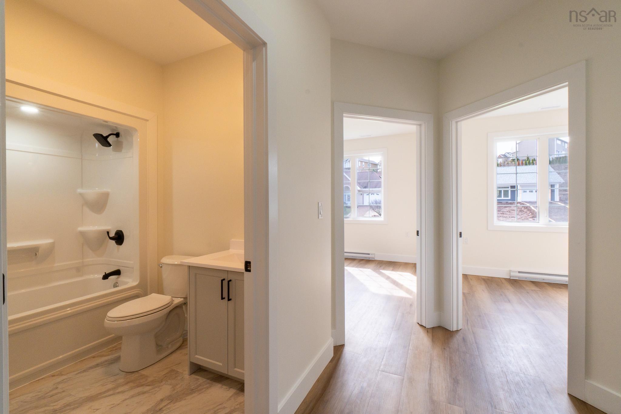 $675,000.00: 18 Mallard Avenue, Canaan