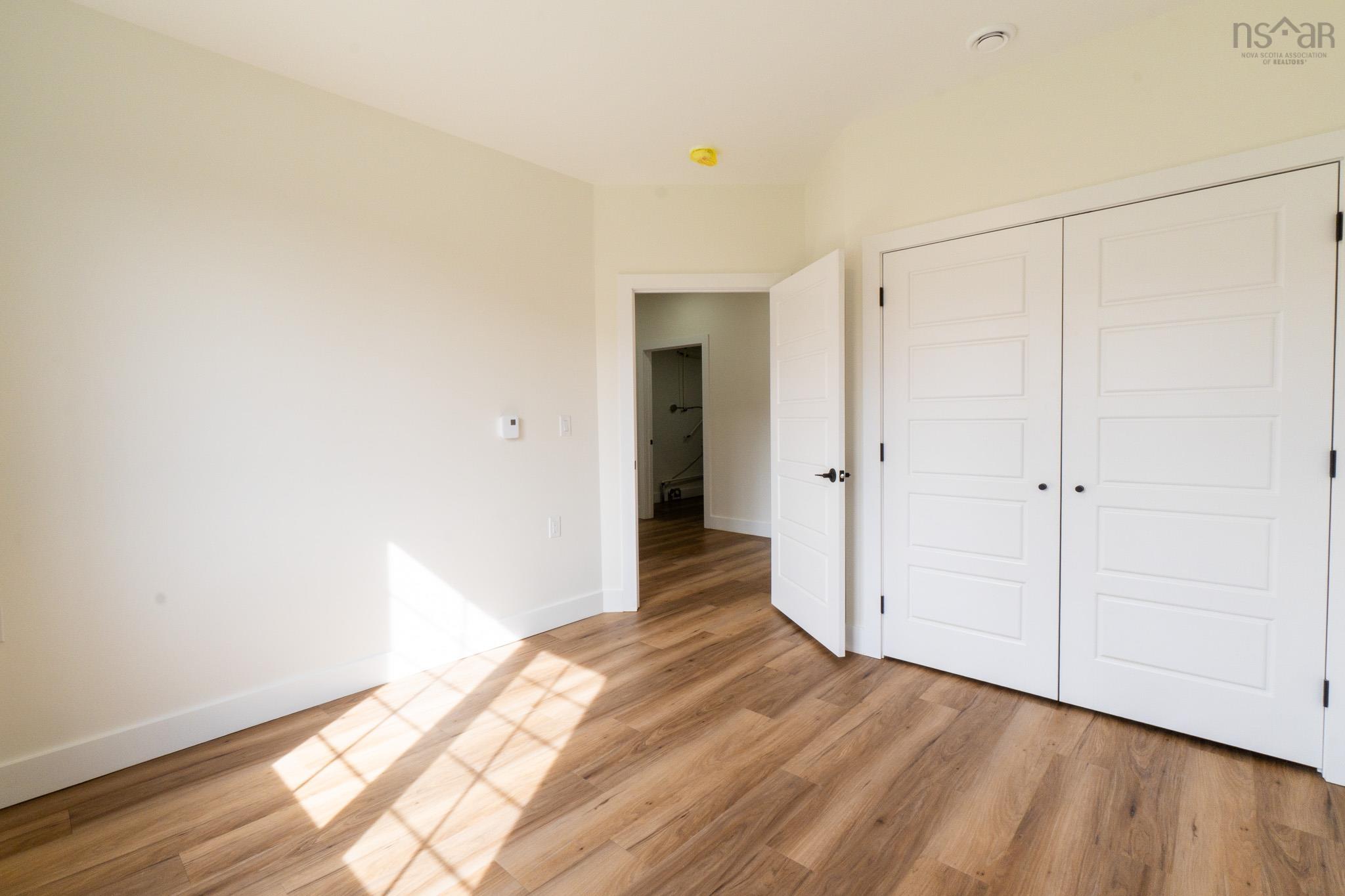 $675,000.00: 18 Mallard Avenue, Canaan