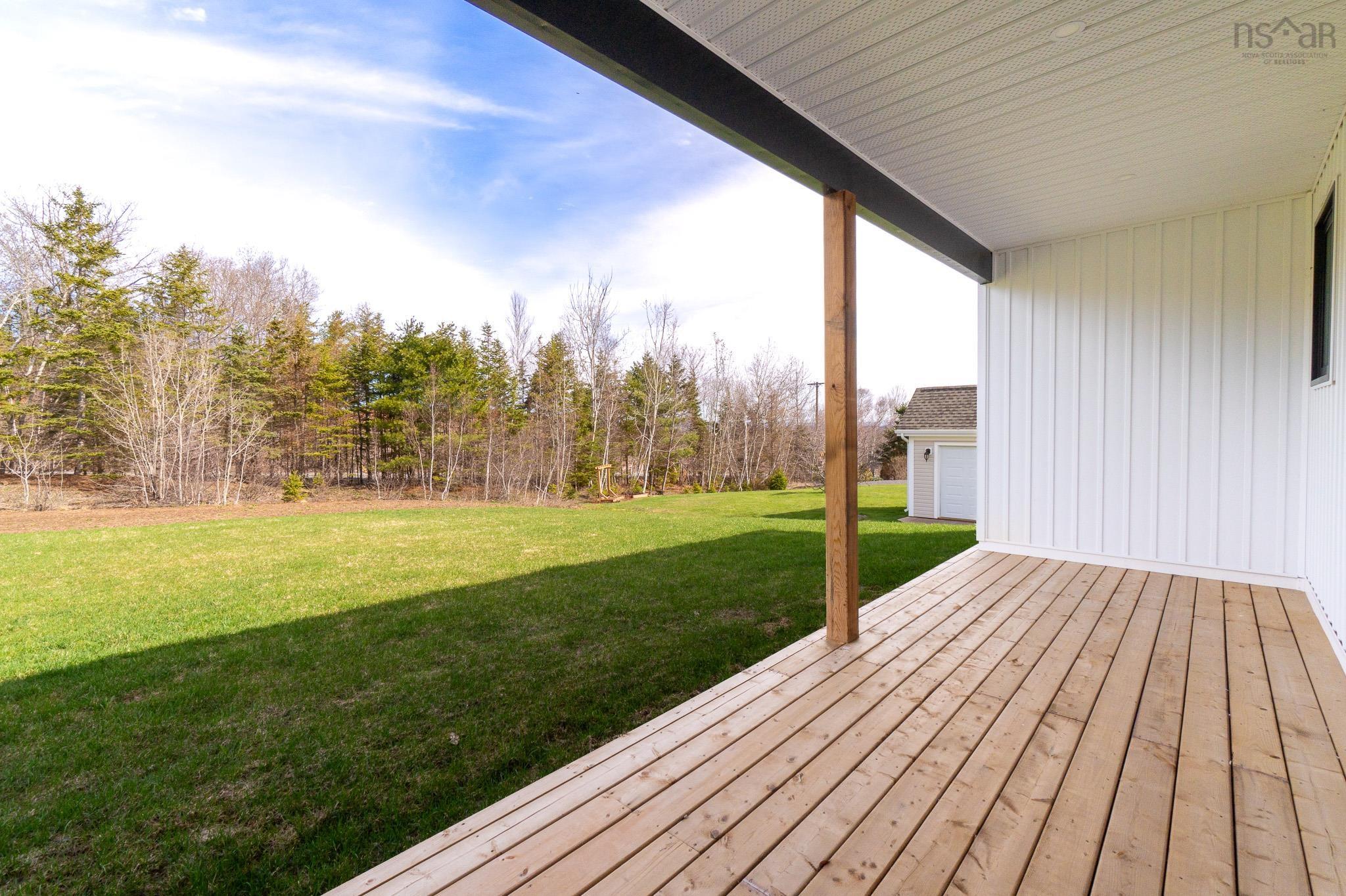 $675,000.00: 18 Mallard Avenue, Canaan