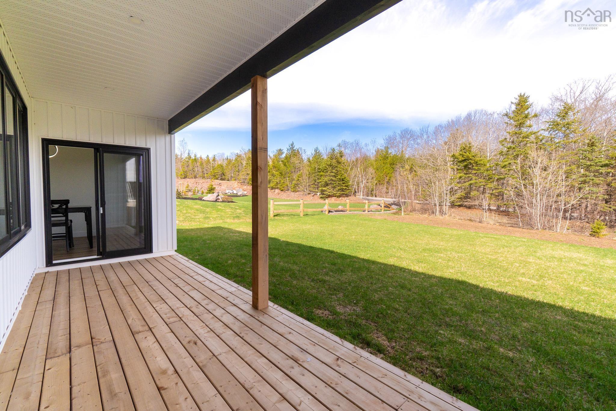 $675,000.00: 18 Mallard Avenue, Canaan