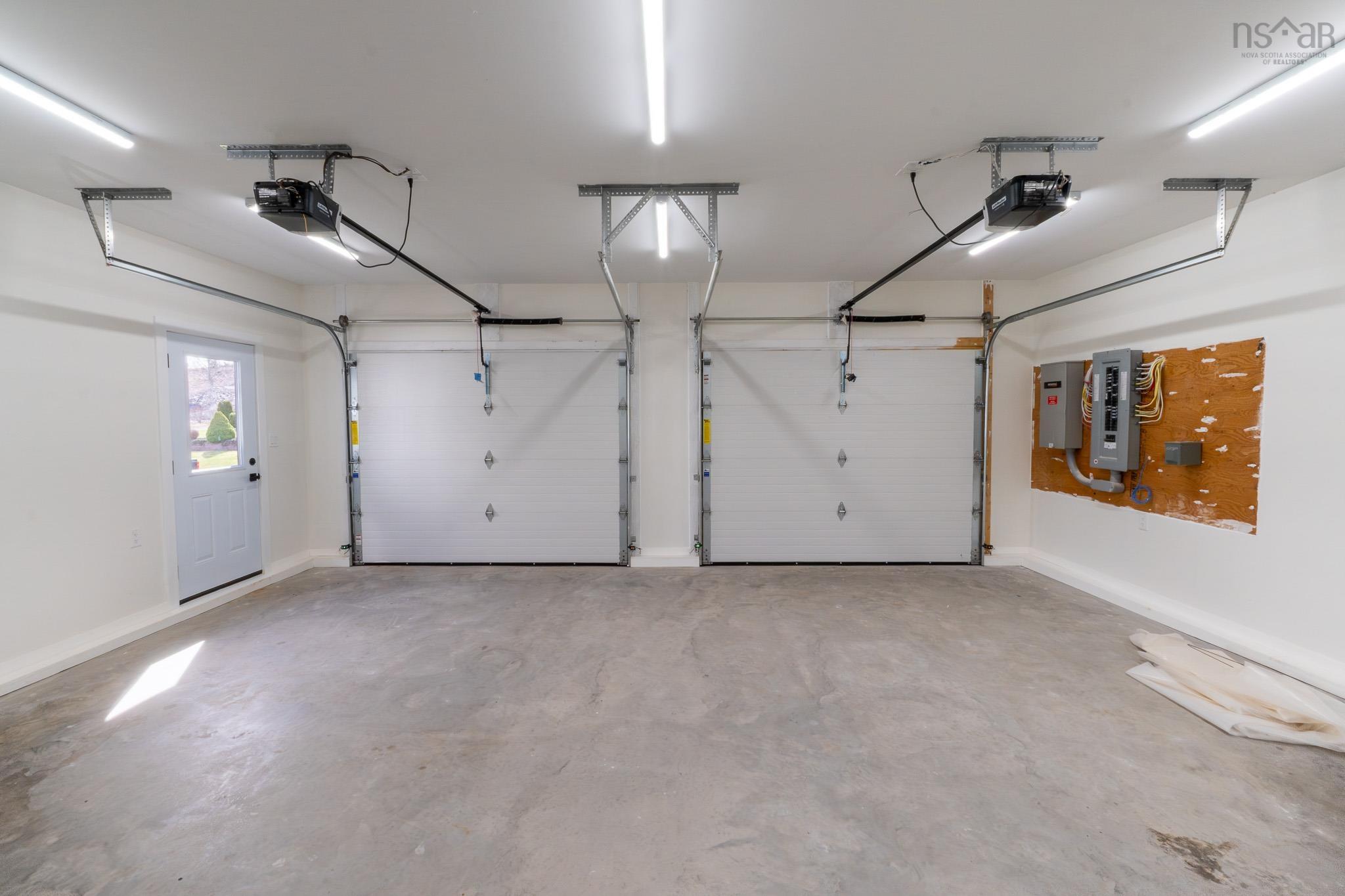 $675,000.00: 18 Mallard Avenue, Canaan