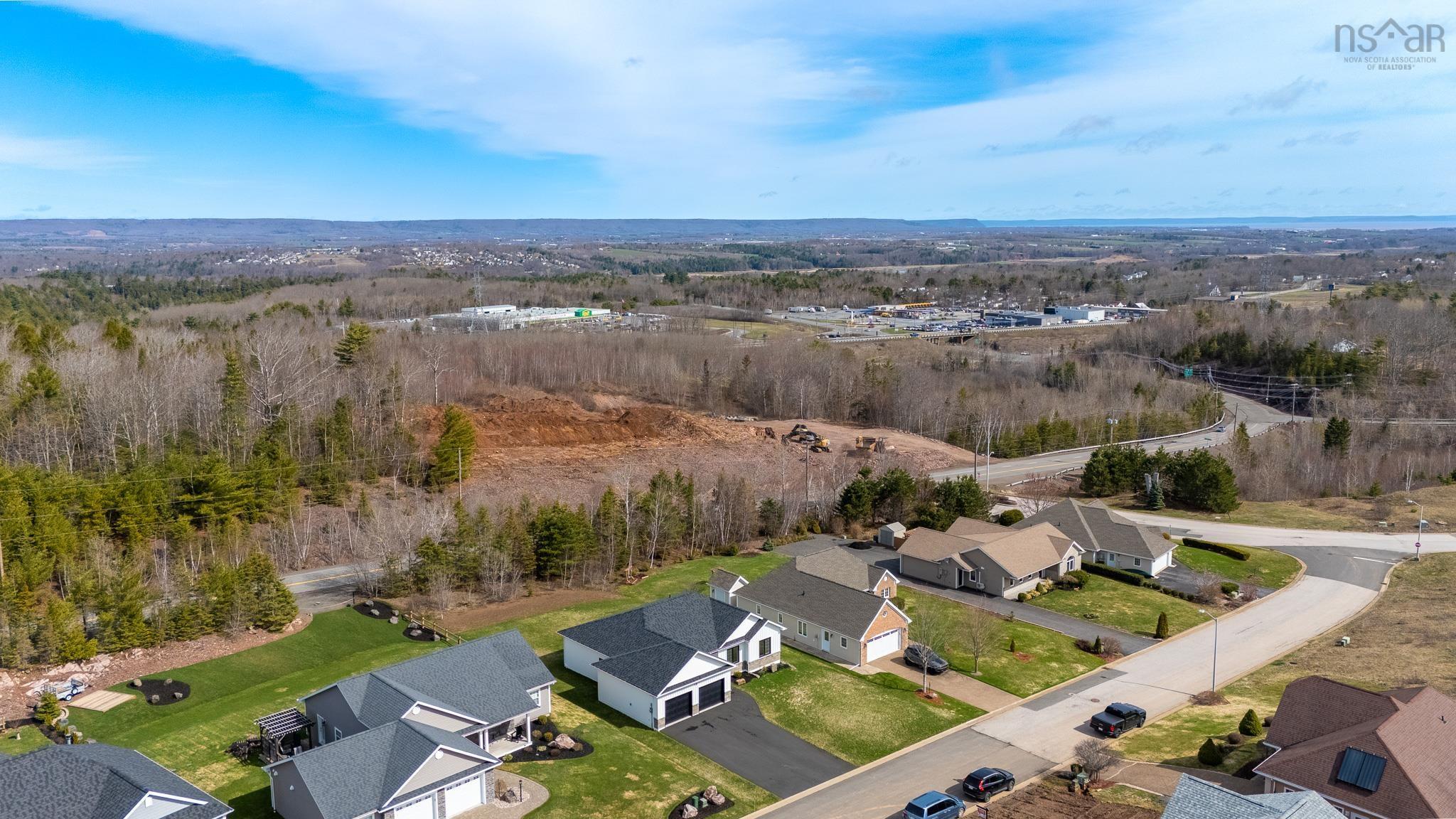 $675,000.00: 18 Mallard Avenue, Canaan