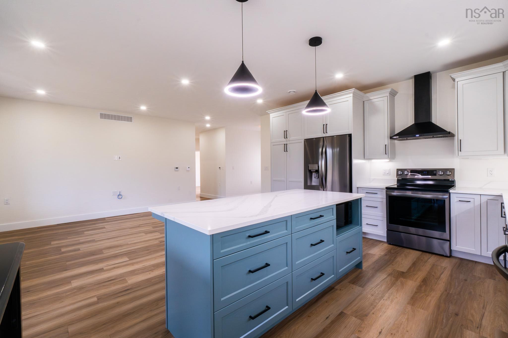 $675,000.00: 18 Mallard Avenue, Canaan