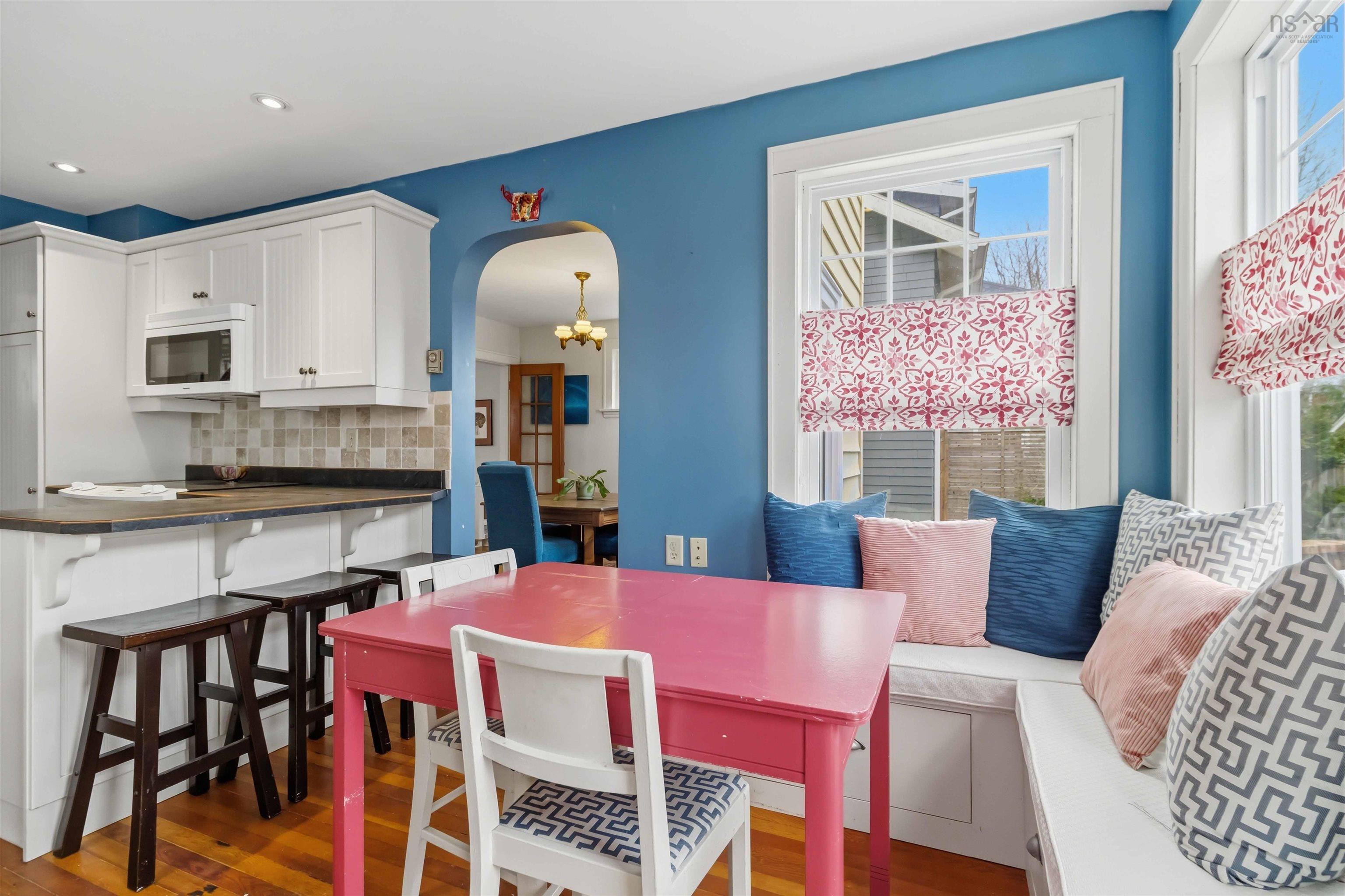 $839,900.00: 1662 Walnut Street, Halifax