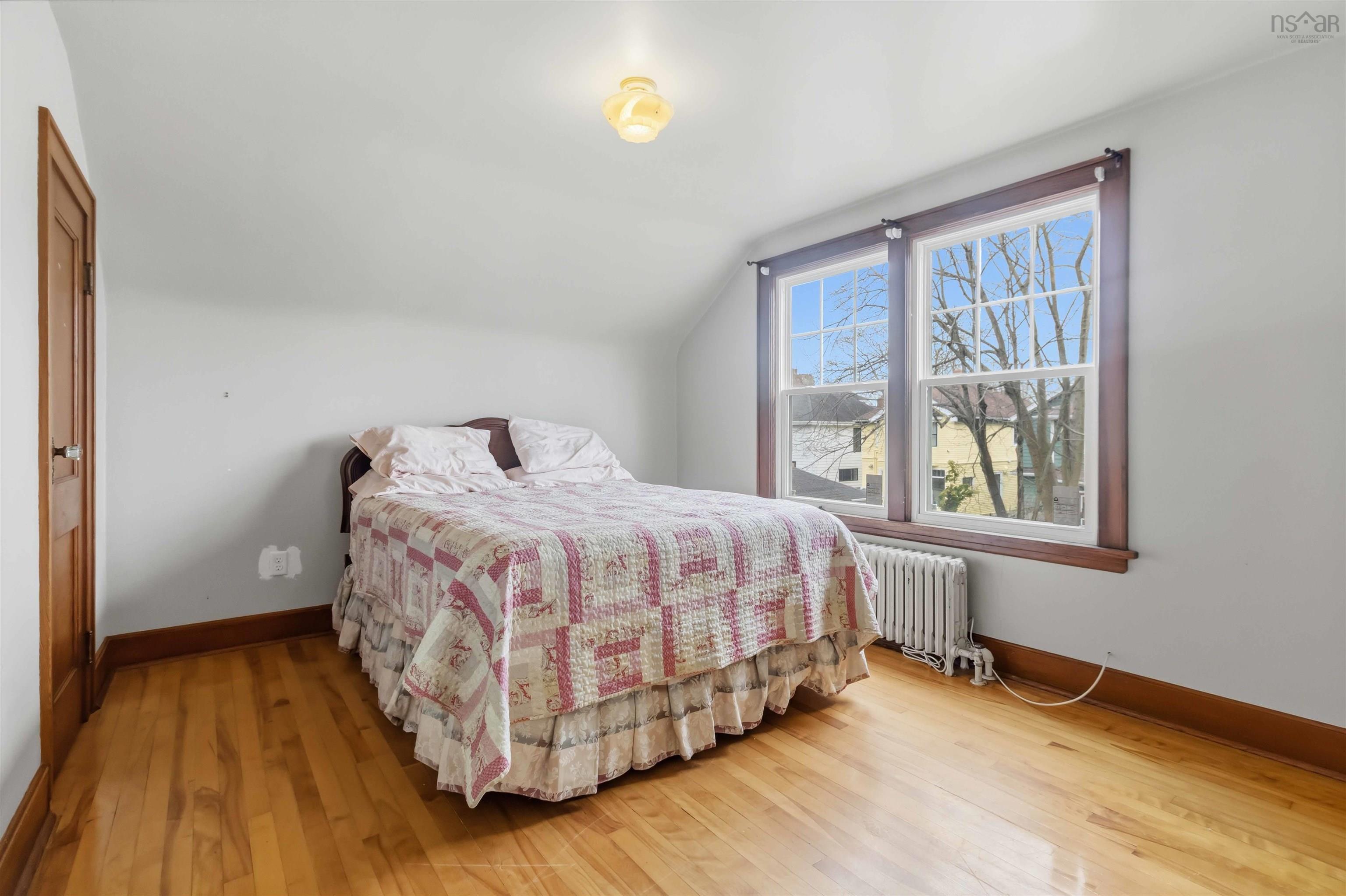 $839,900.00: 1662 Walnut Street, Halifax