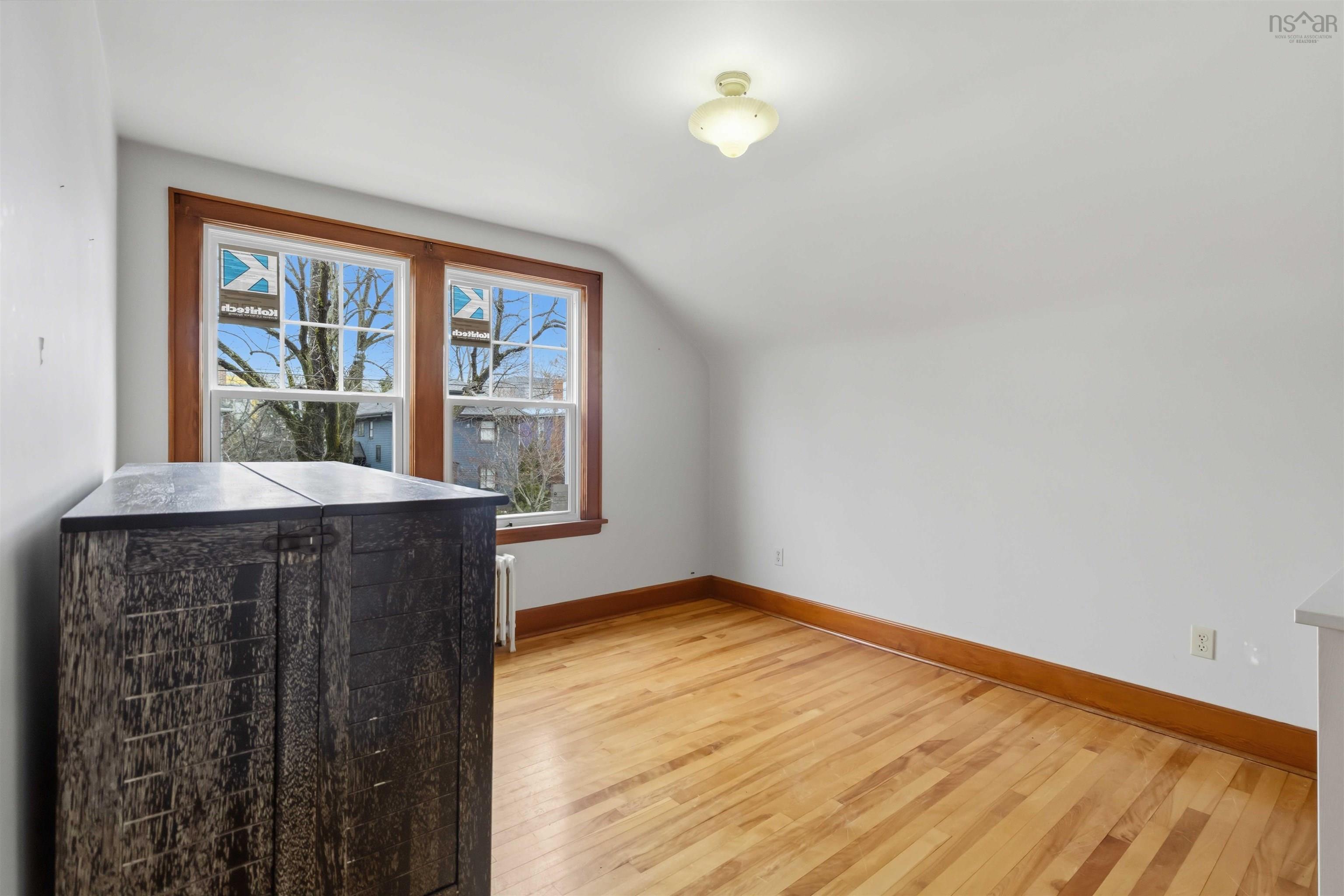 $839,900.00: 1662 Walnut Street, Halifax