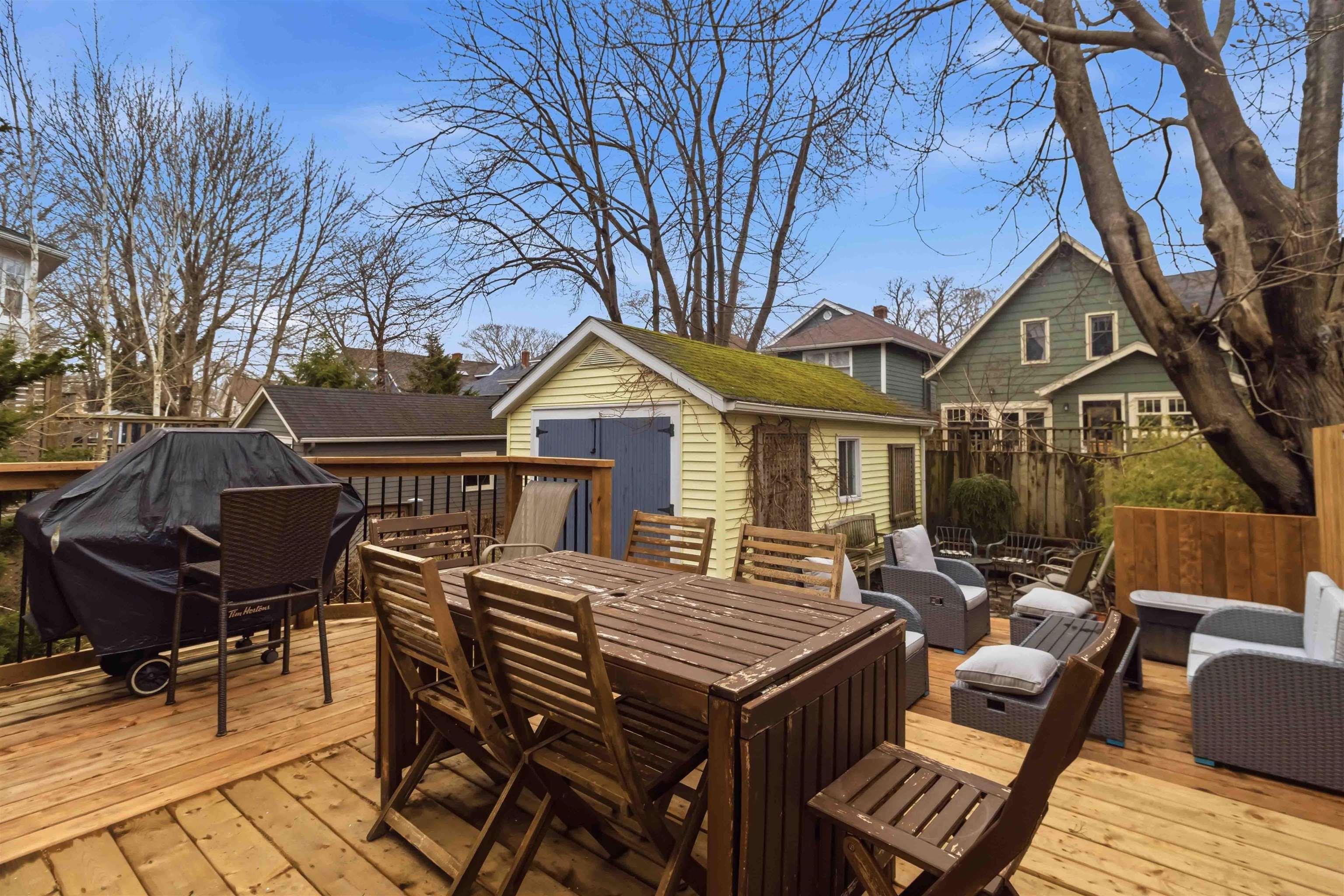 $839,900.00: 1662 Walnut Street, Halifax