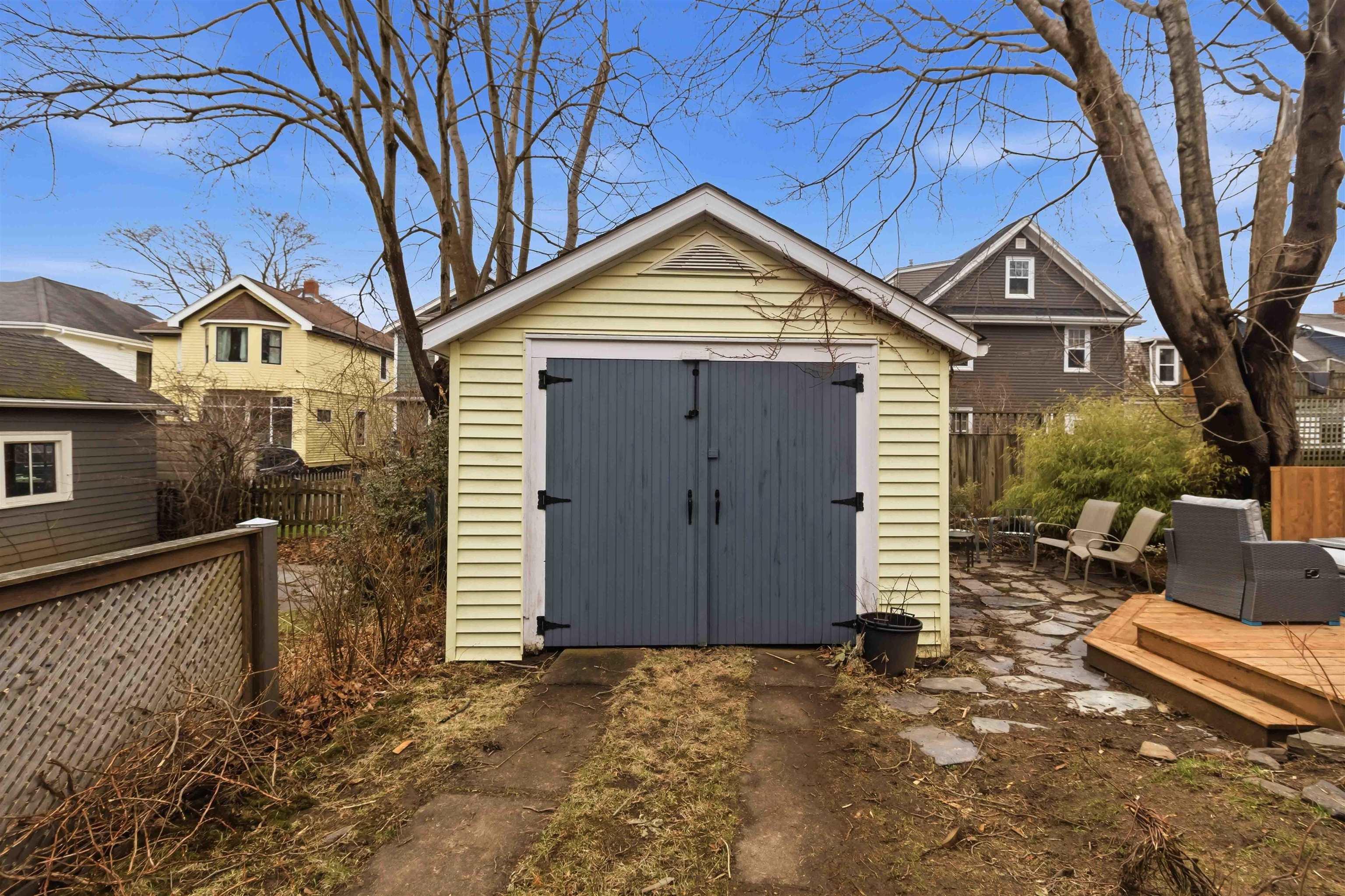 $839,900.00: 1662 Walnut Street, Halifax