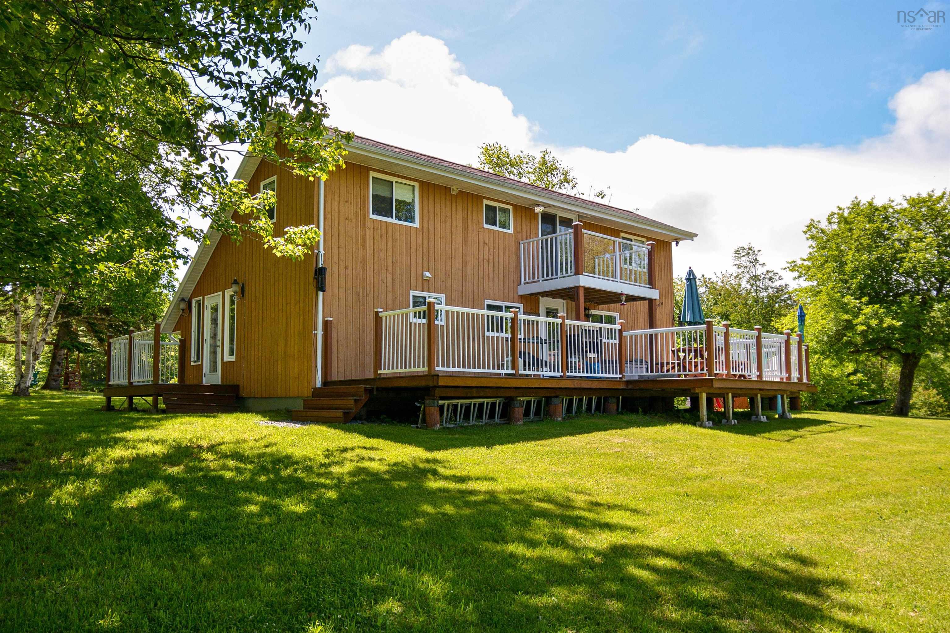 $549,000.00: 11217 Kempt Head Road, Boularderie Centre