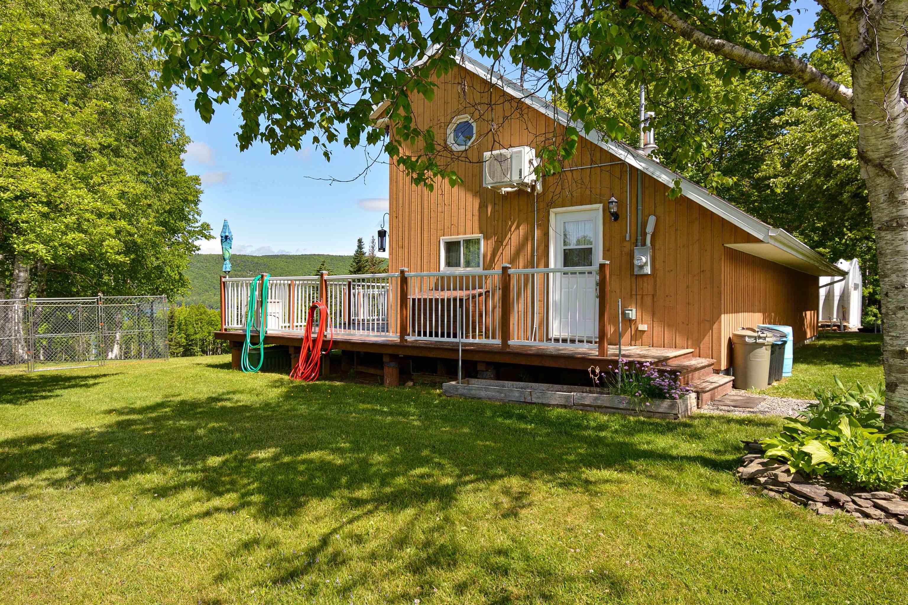 $549,000.00: 11217 Kempt Head Road, Boularderie Centre