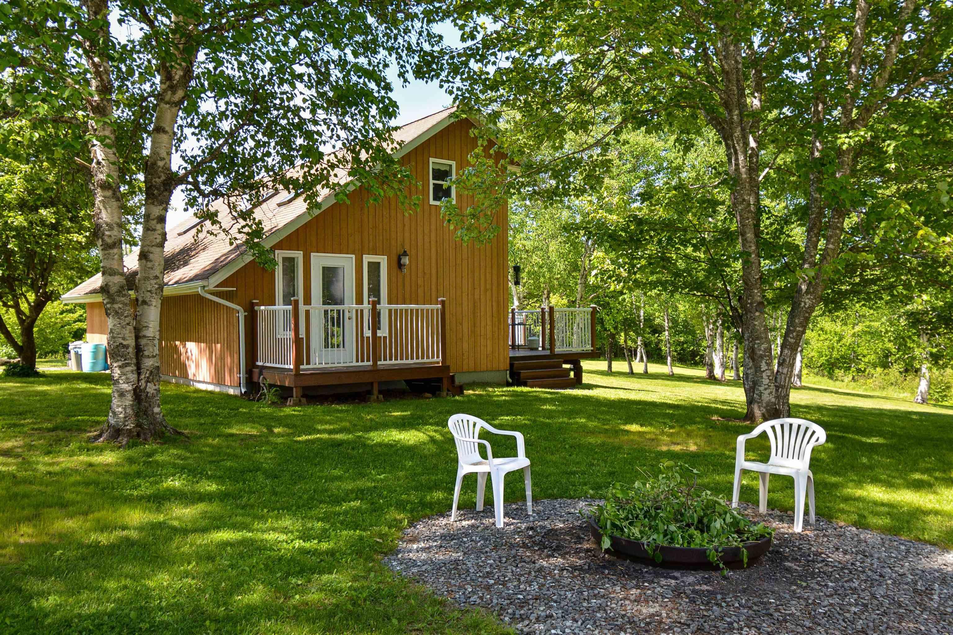 $549,000.00: 11217 Kempt Head Road, Boularderie Centre