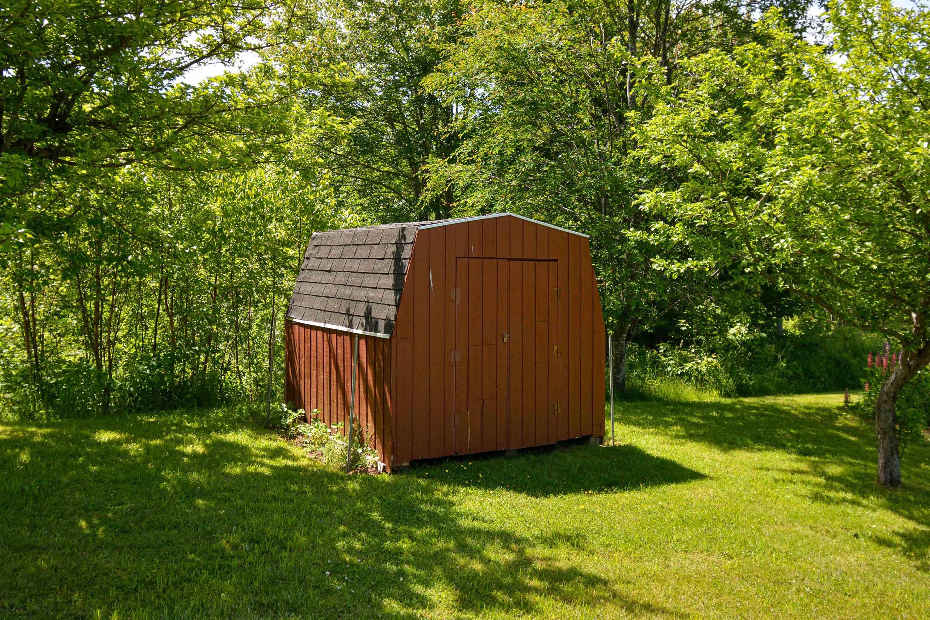 $549,000.00: 11217 Kempt Head Road, Boularderie Centre