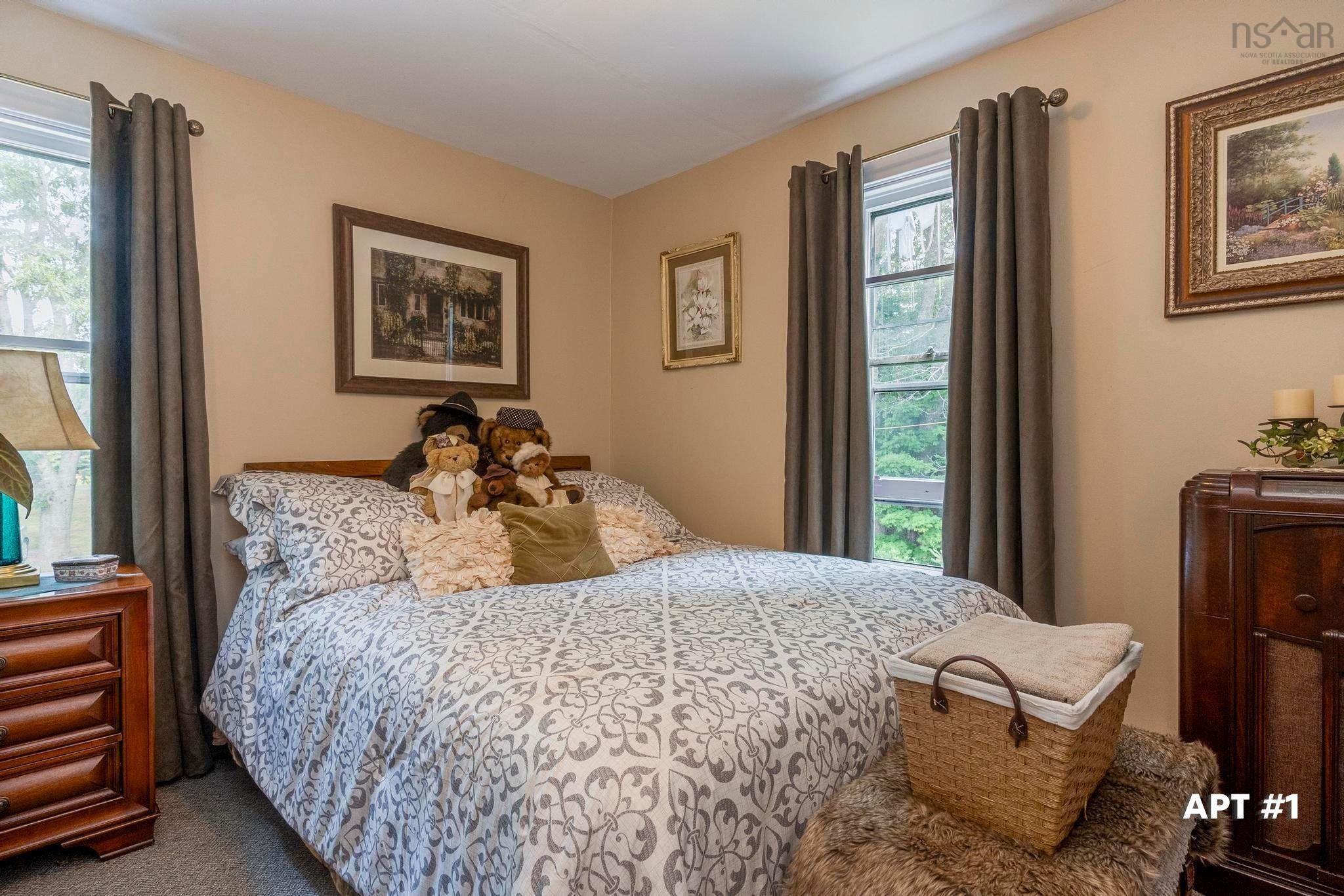 $365,000.00: 12787 Highway 1, Brickton