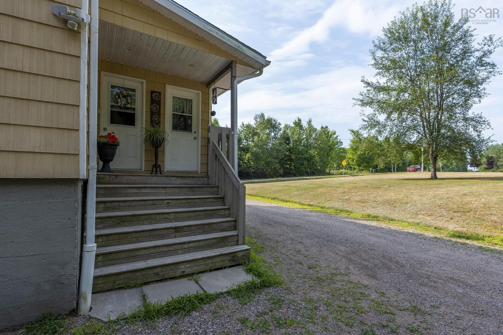 $365,000.00: 12787 Highway 1, Brickton