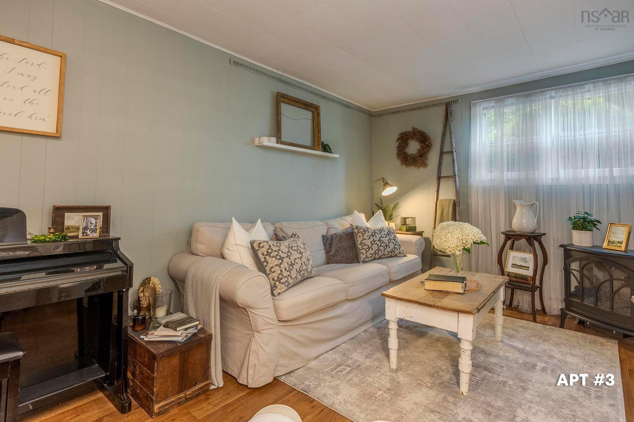 $365,000.00: 12787 Highway 1, Brickton