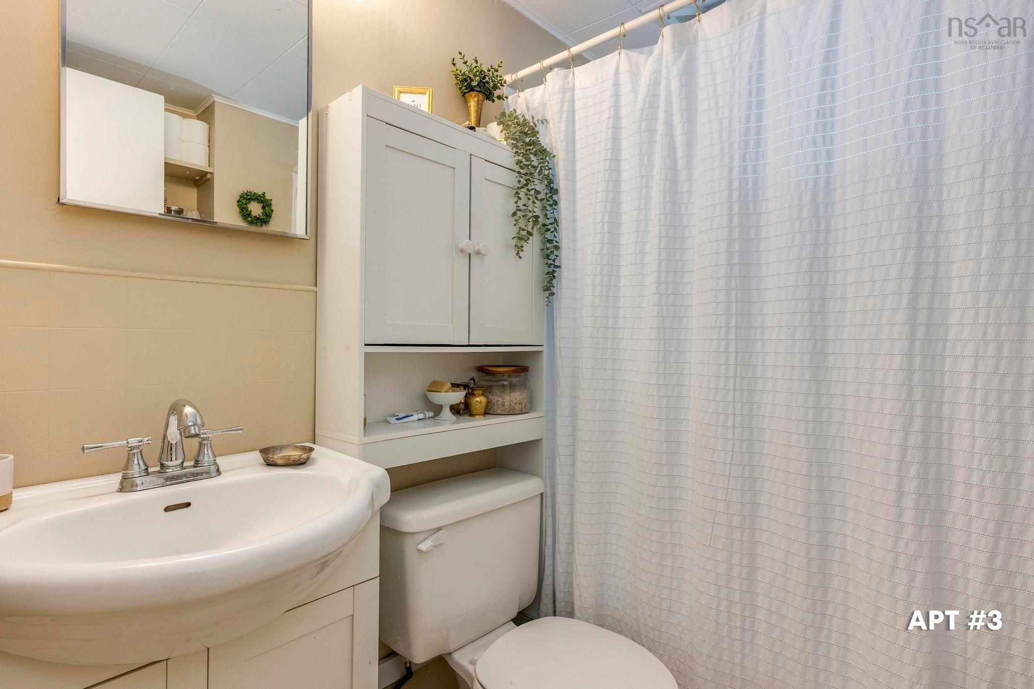 $365,000.00: 12787 Highway 1, Brickton