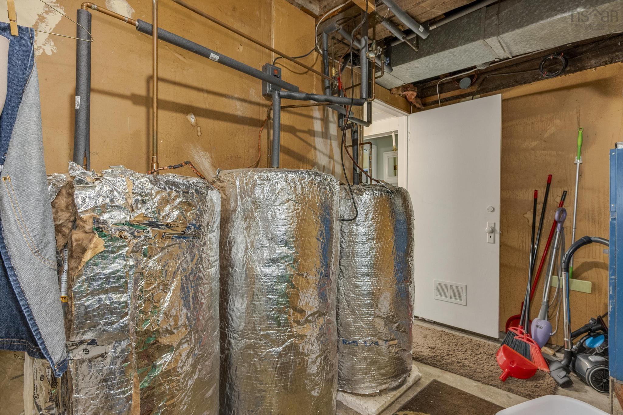 $365,000.00: 12787 Highway 1, Brickton