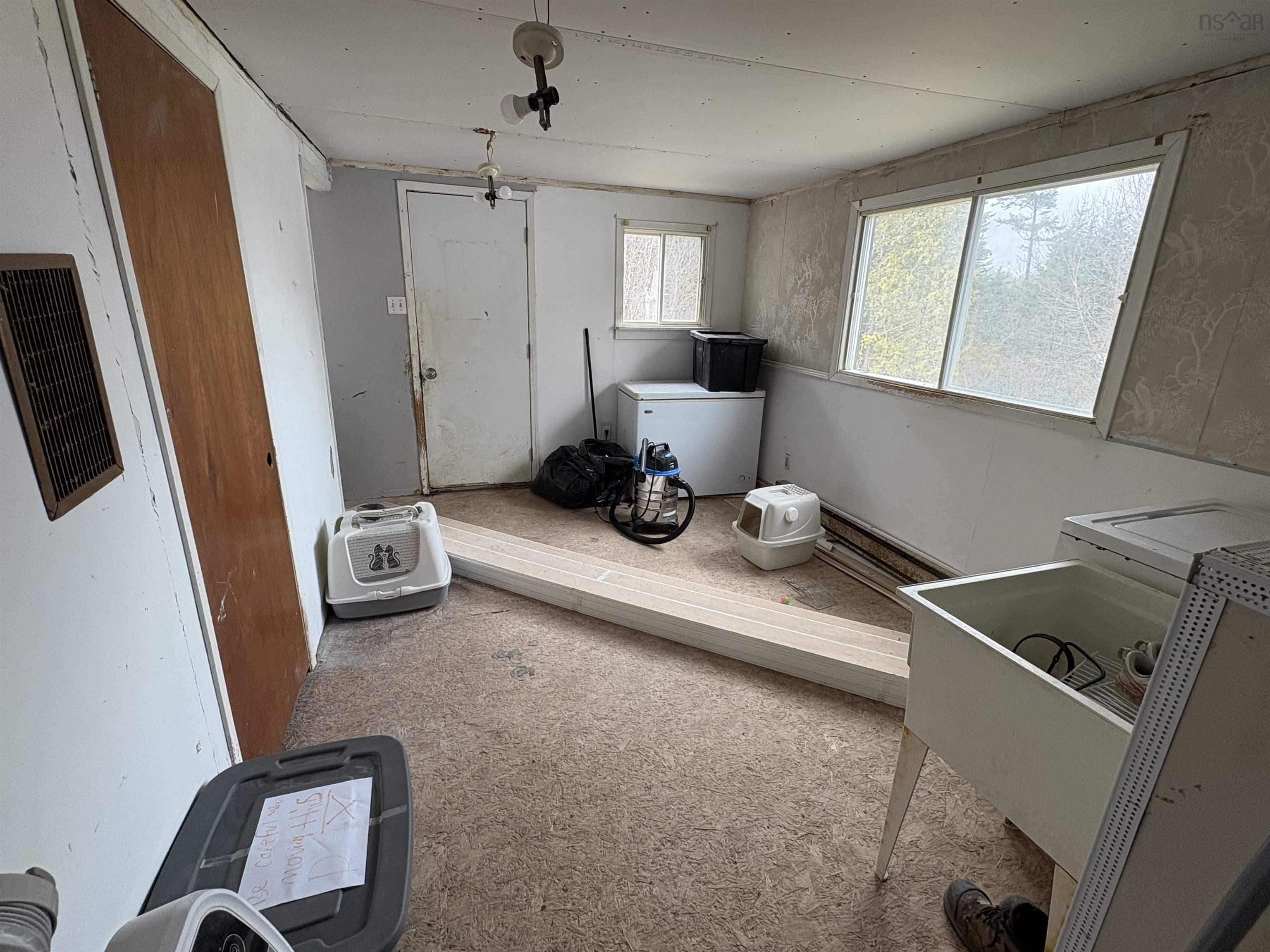 $149,900.00: 203 Lake Egmont Road, Lake Egmont