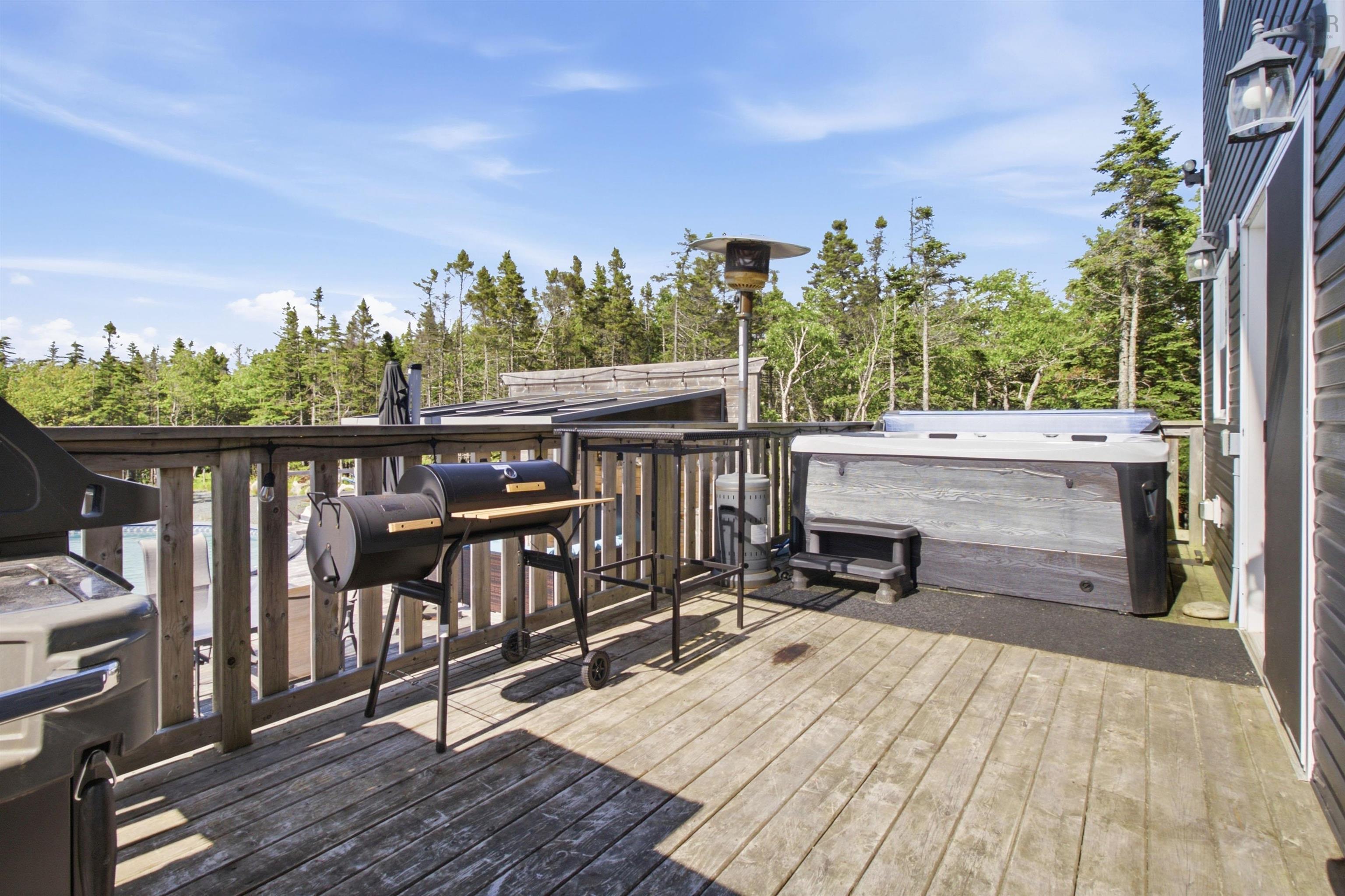 $689,900.00: 173 Portovista Drive, Portuguese Cove