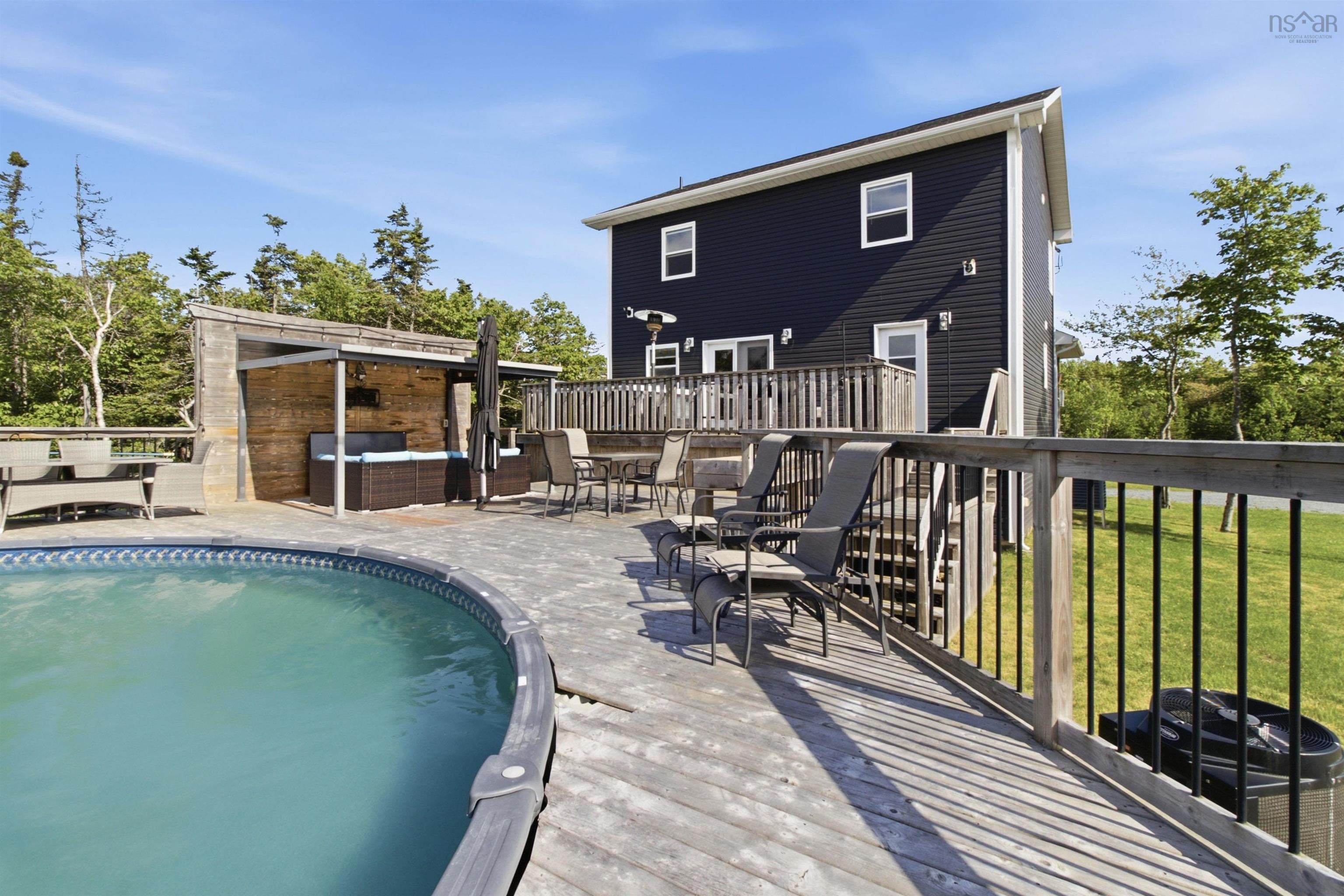 $689,900.00: 173 Portovista Drive, Portuguese Cove
