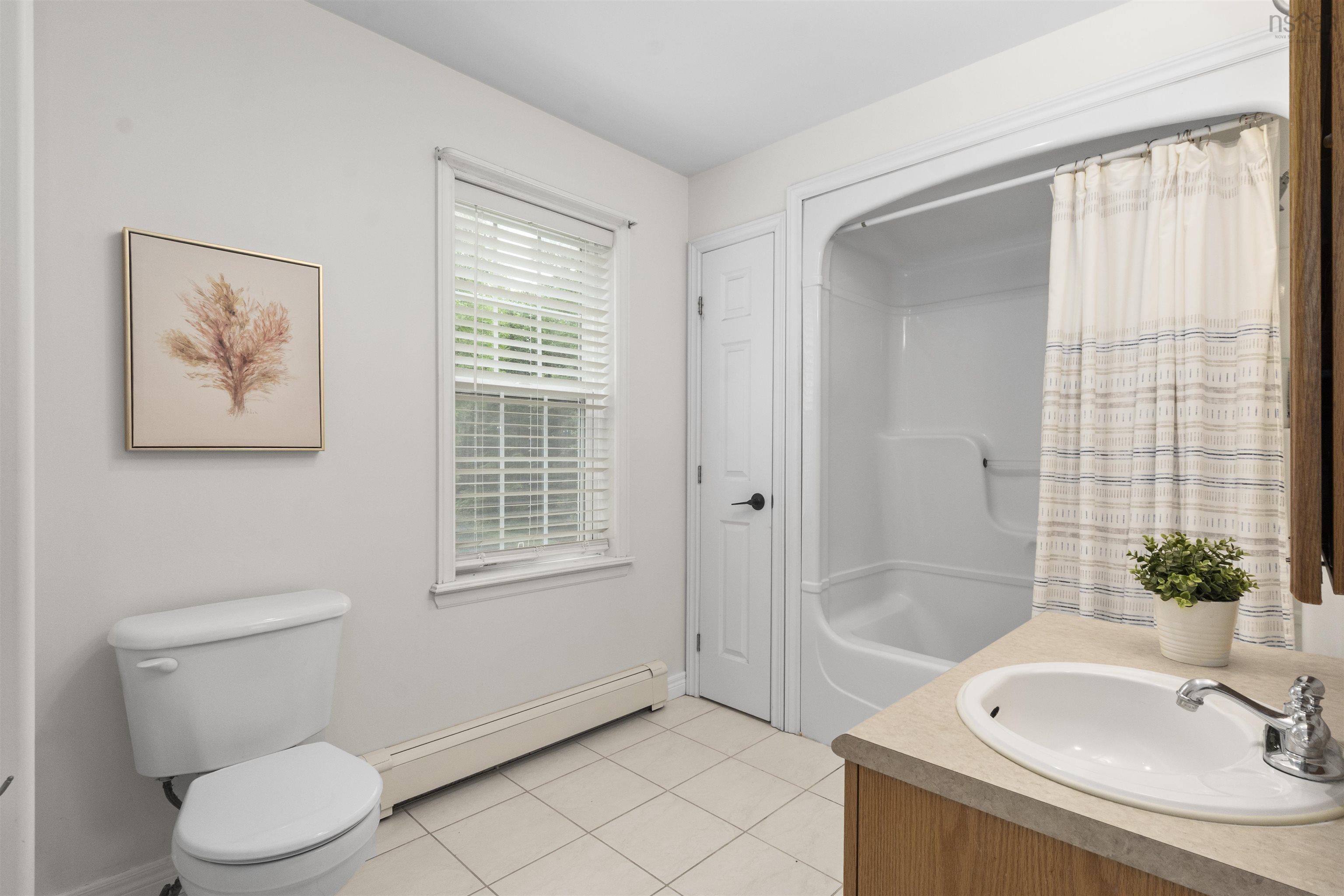 48 Dundee Close, Fall River, NS (MLS 202608055)