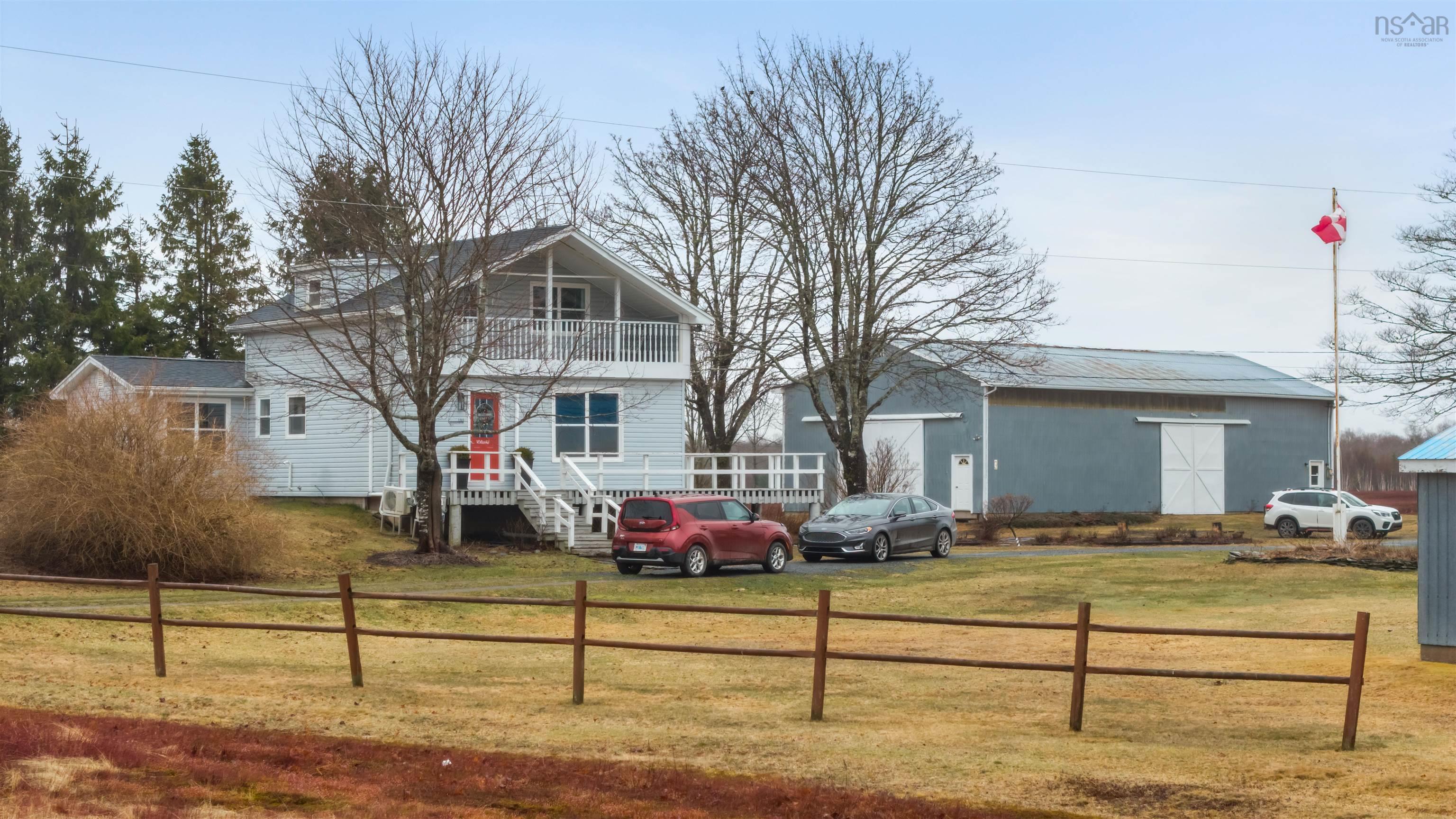 $575,000.00: 1311 Glenmore Road, Glenmore