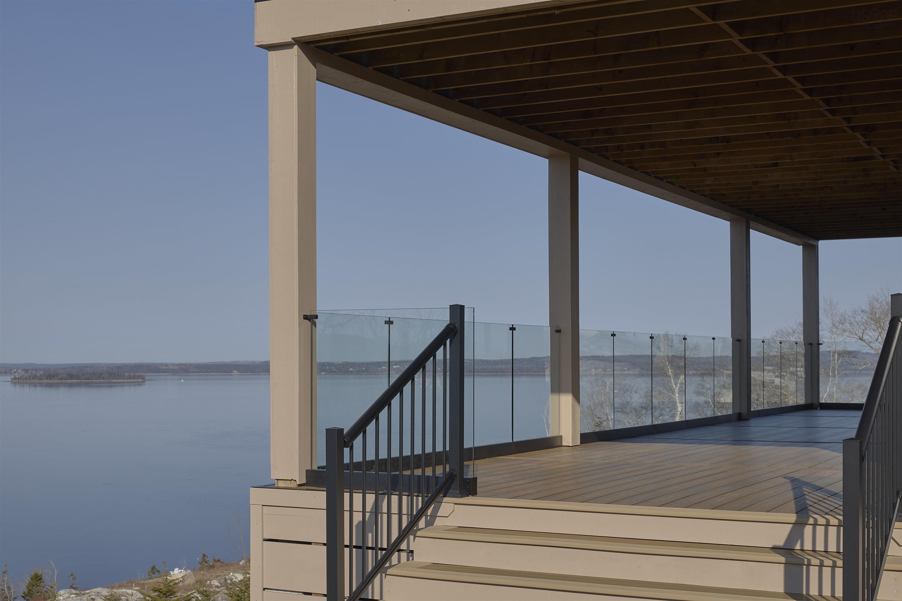 $2,474,000.00: 23 Anchors Way, East River Point