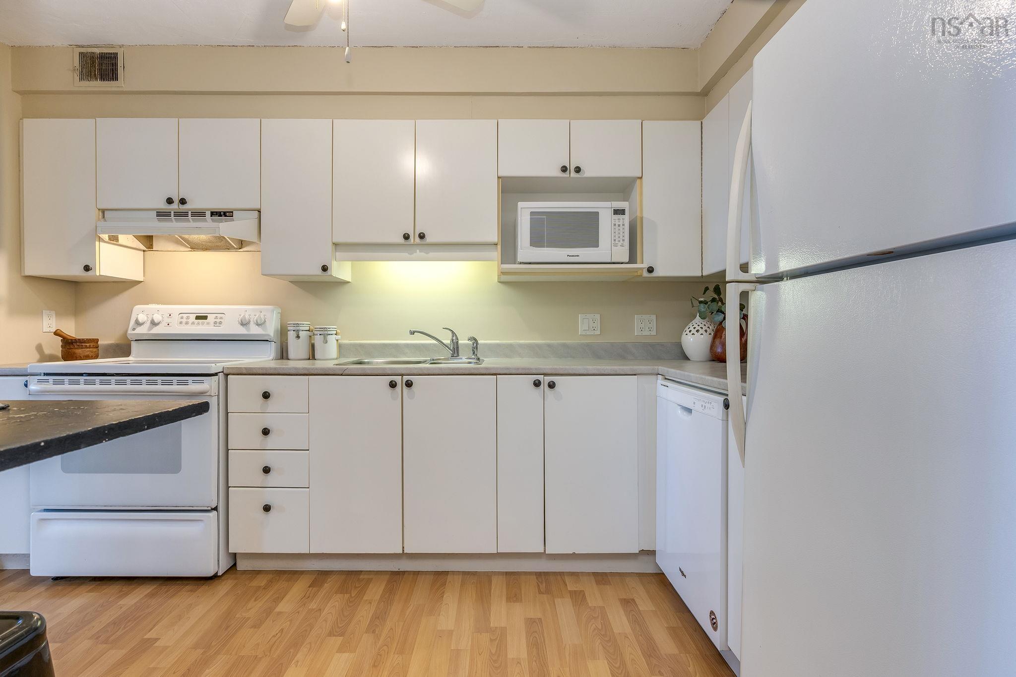 1409 5959 Spring Garden Road, Halifax, NS (MLS 202608061)