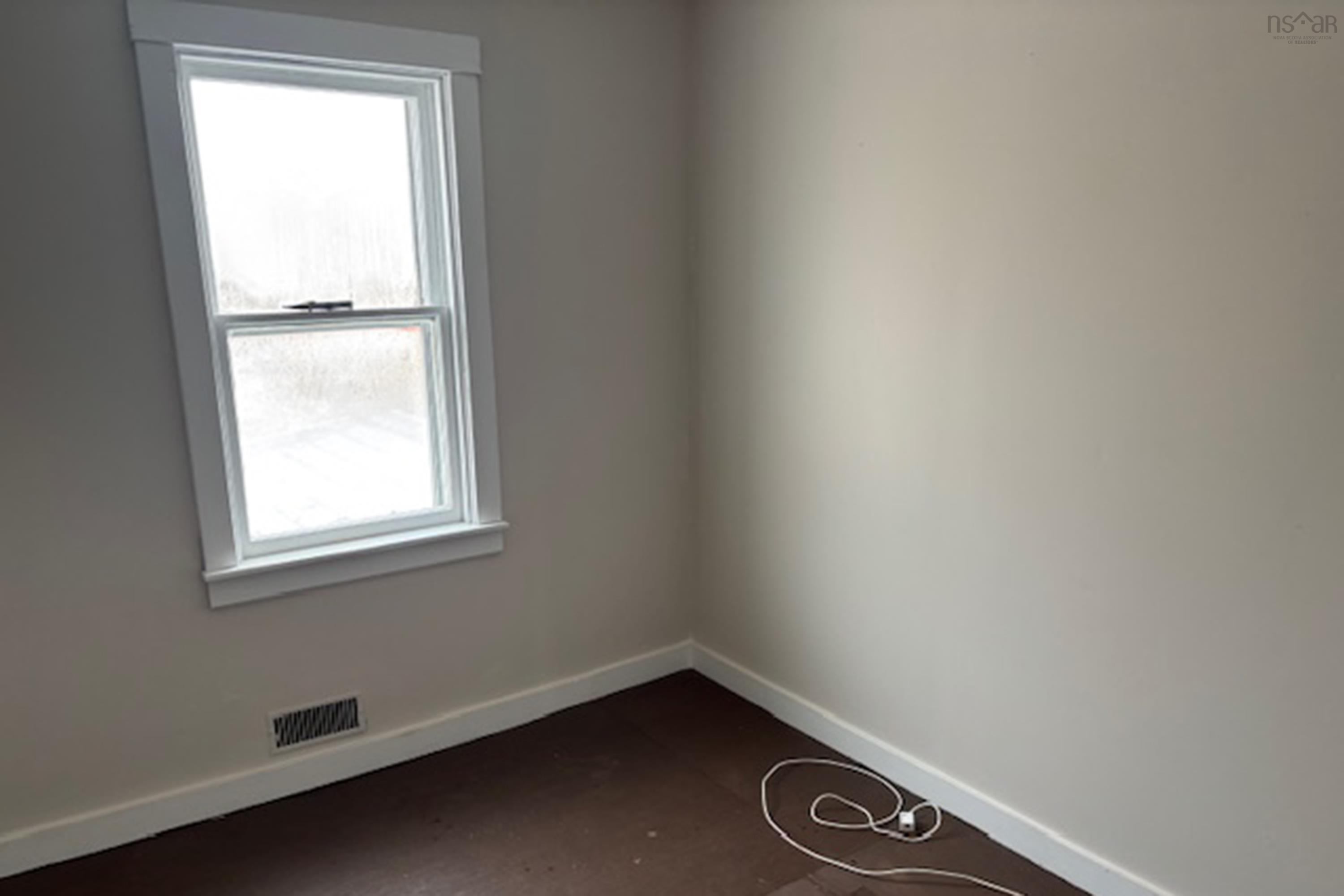 $139,900.00: 20 Park Street, Amherst