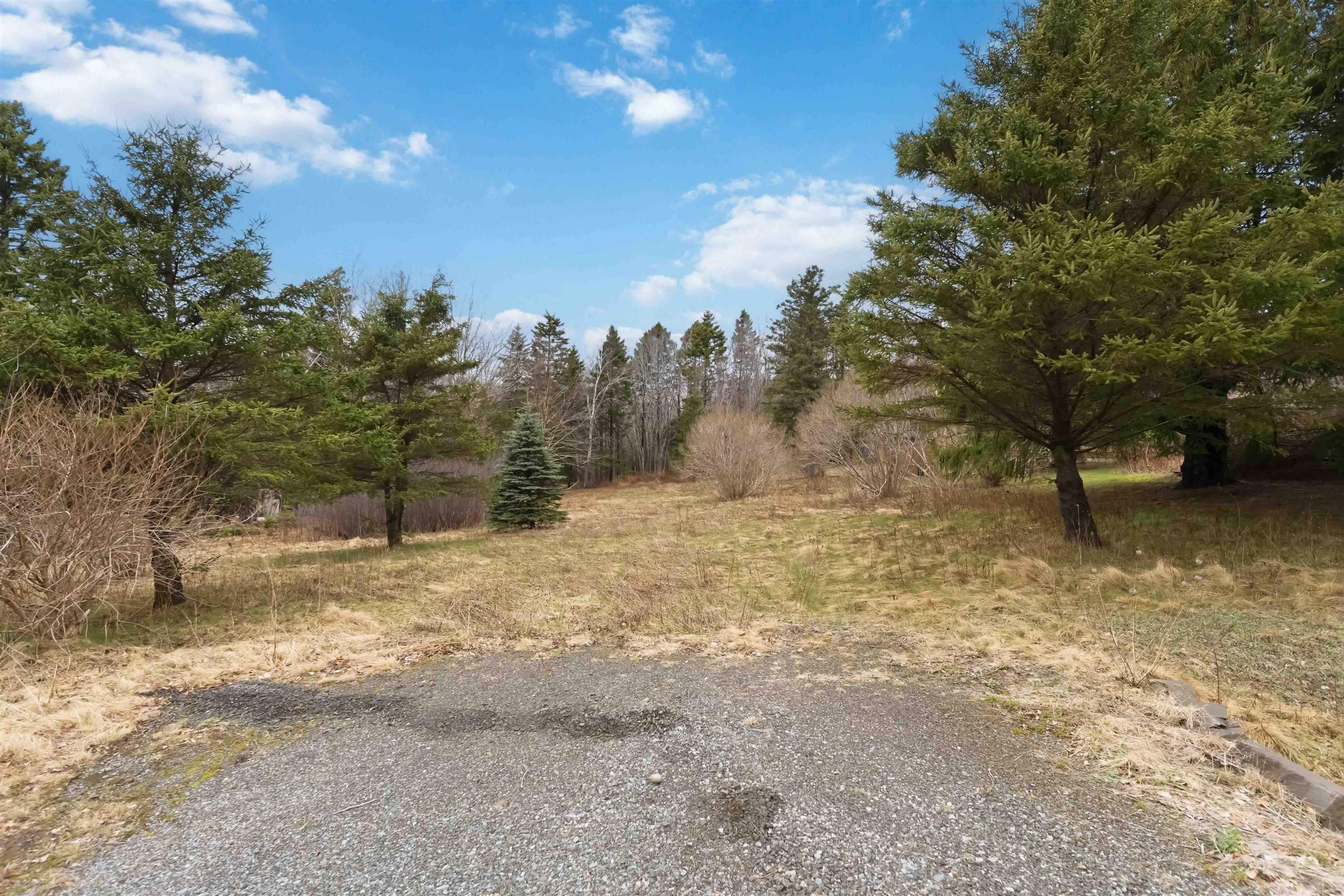 $399,900.00: 44 Bluenose Drive, Bay View