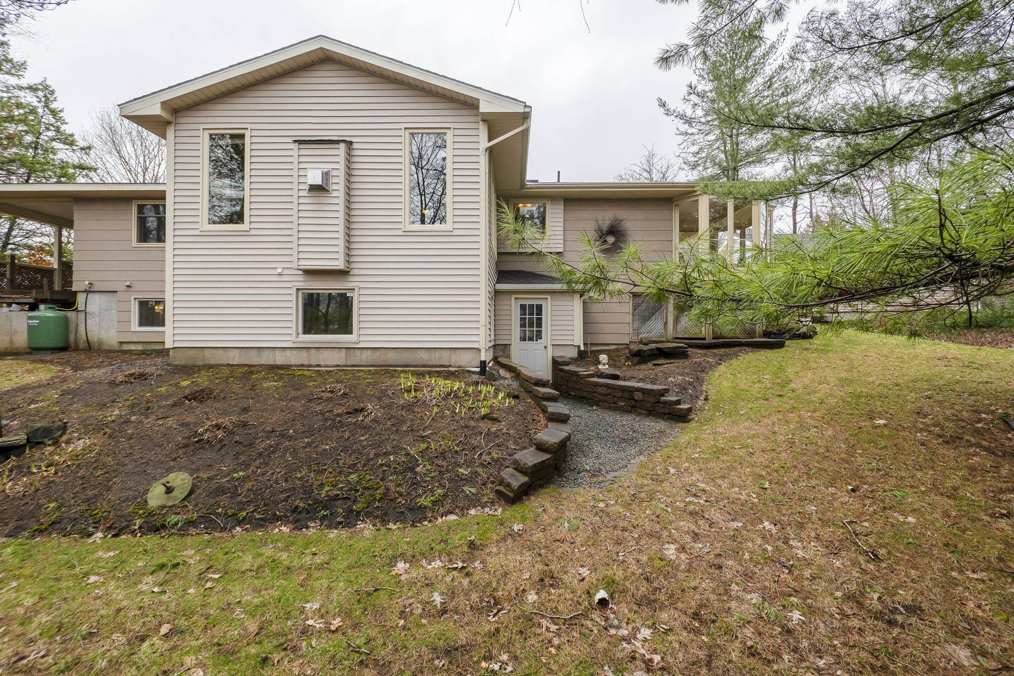 $575,000.00: 75 Duncan Avenue, Kentville