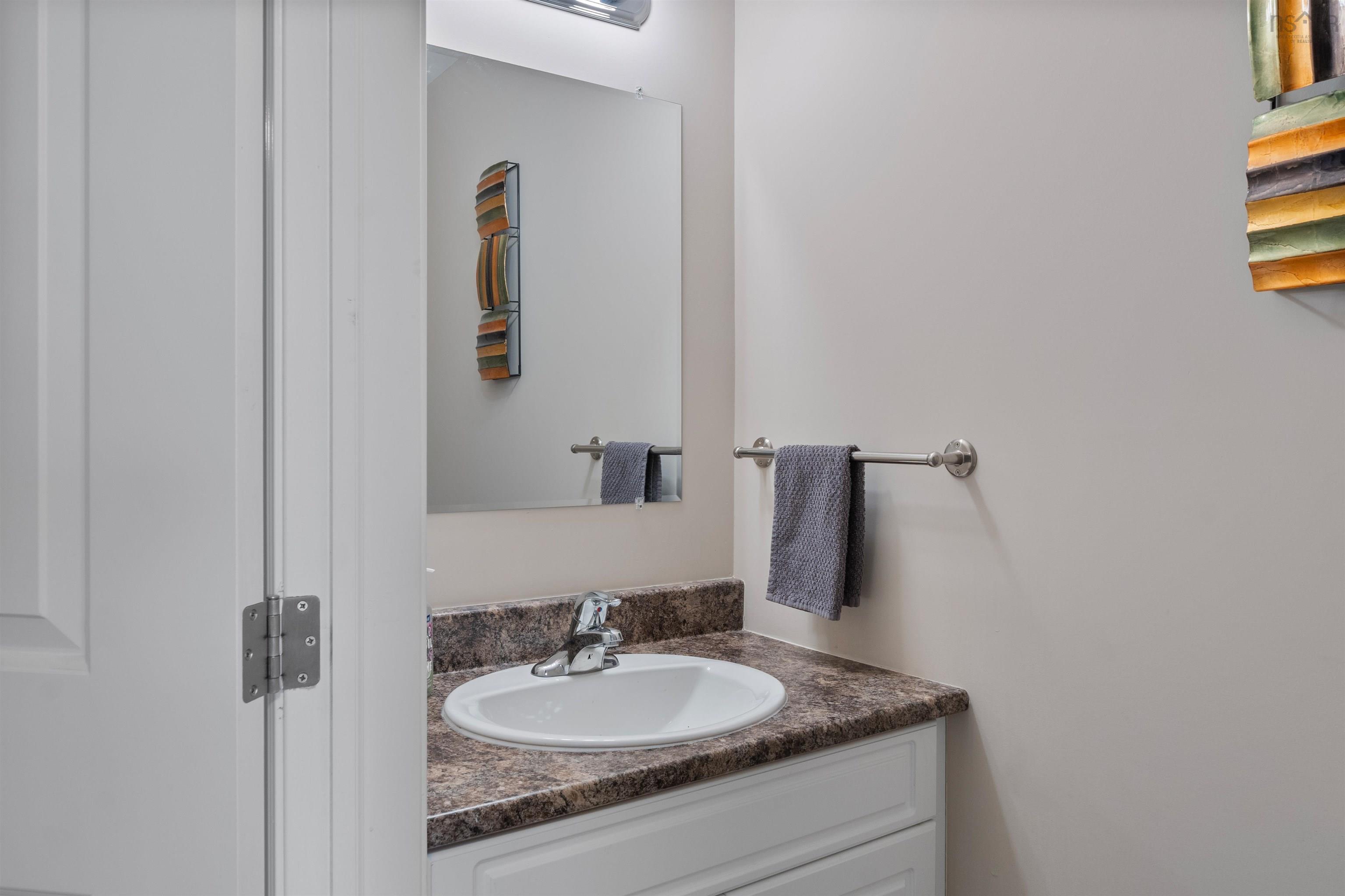 7 Morningfield Lane, Dartmouth, NS (MLS 202608074)