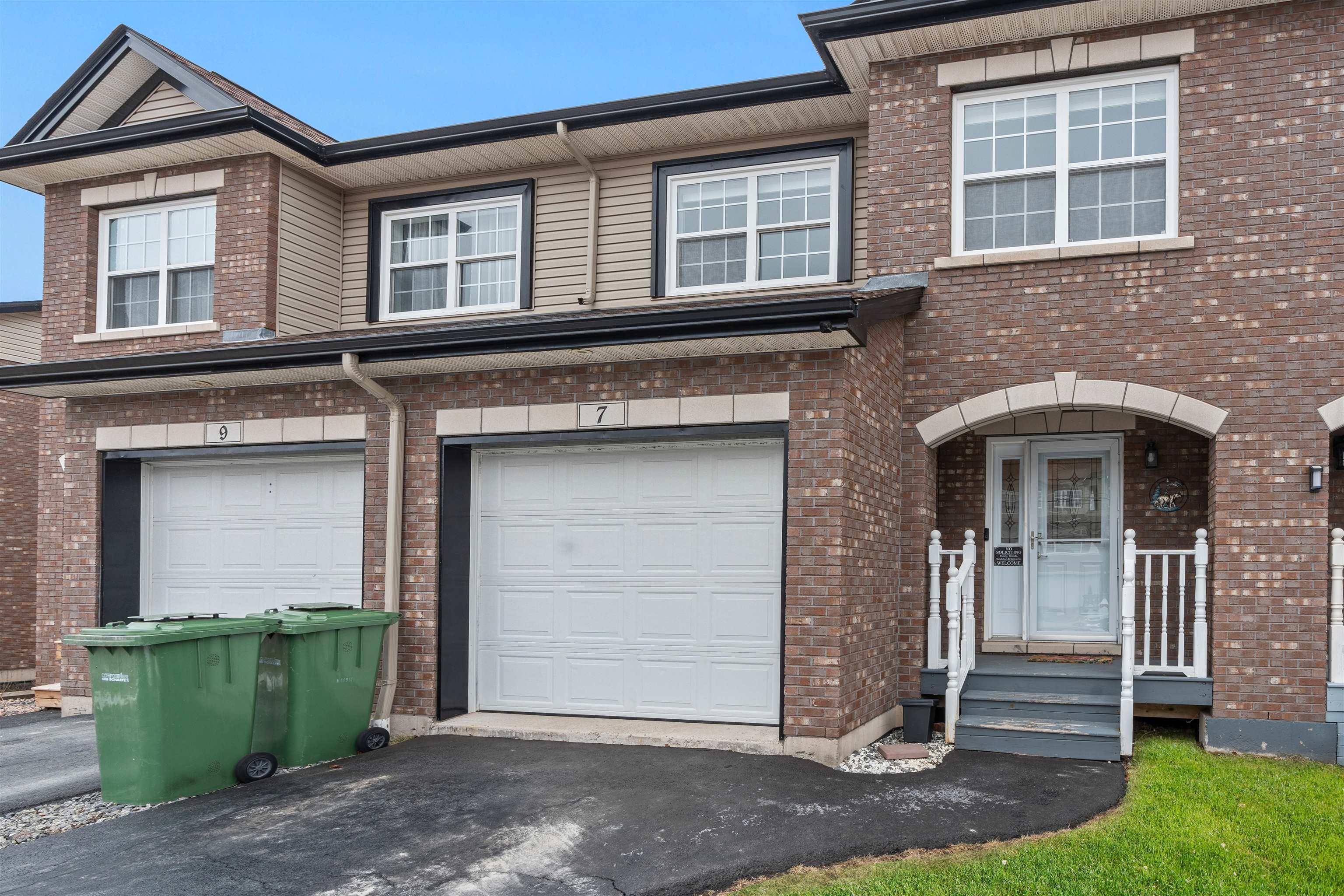 7 Morningfield Lane, Dartmouth, NS (MLS 202608074)