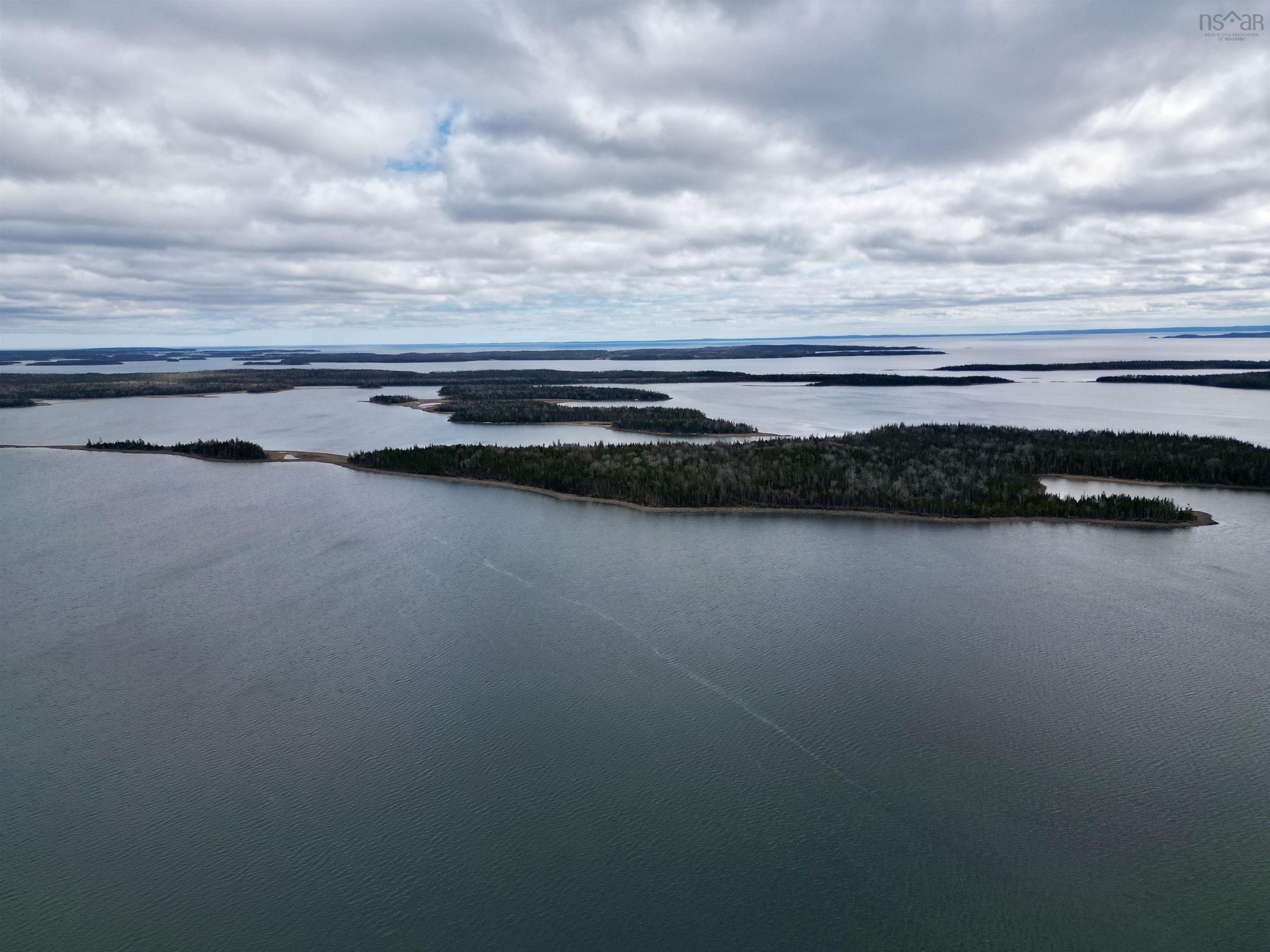 $299,000.00: Acreage MacLeod Island, Lennox Passage, NS, B0E 1V0, Lennox Passage