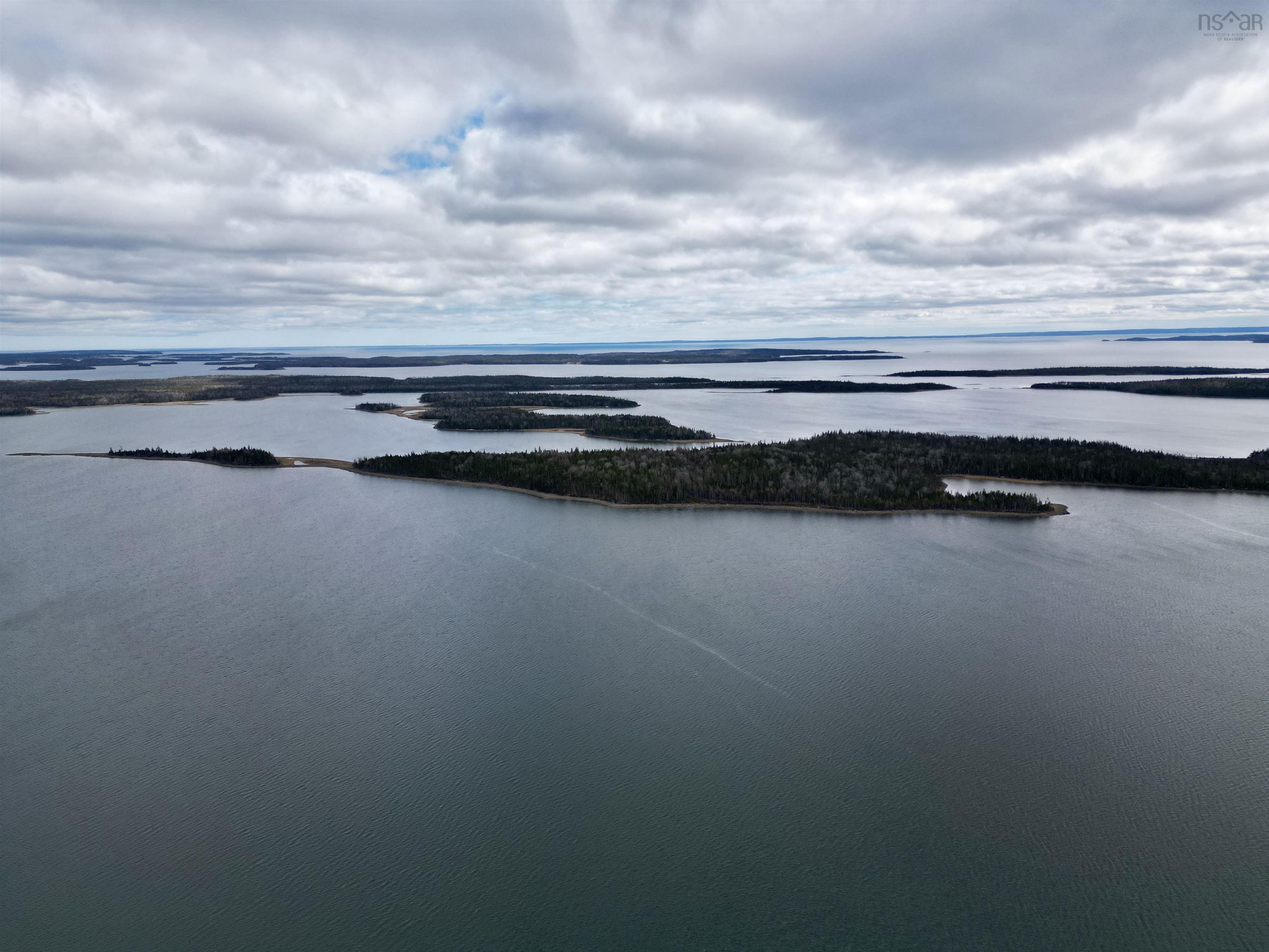 $299,000.00: Acreage MacLeod Island, Lennox Passage, NS, B0E 1V0, Lennox Passage