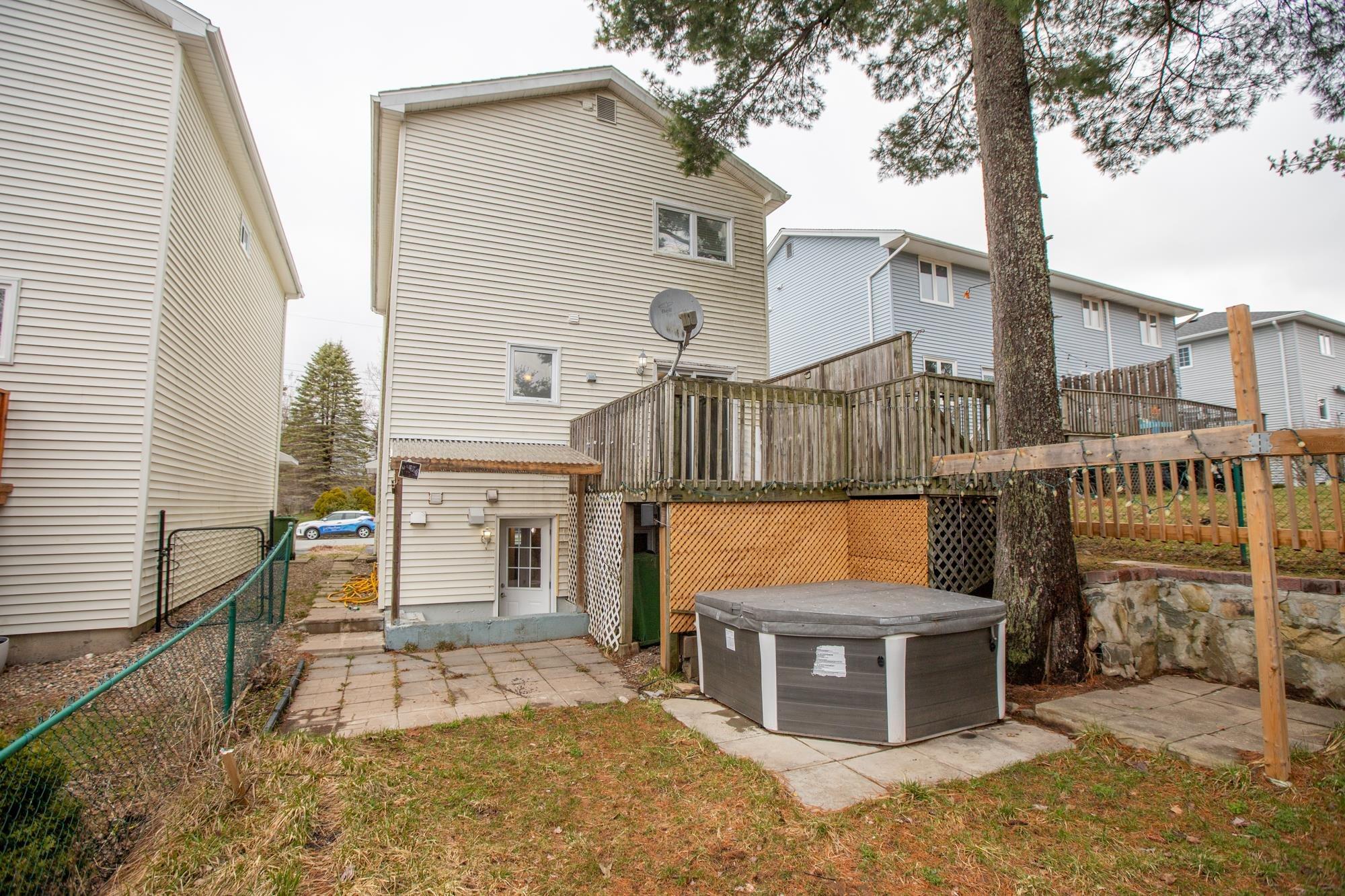 40 Roy Crescent, Bedford, NS (MLS 202608078)