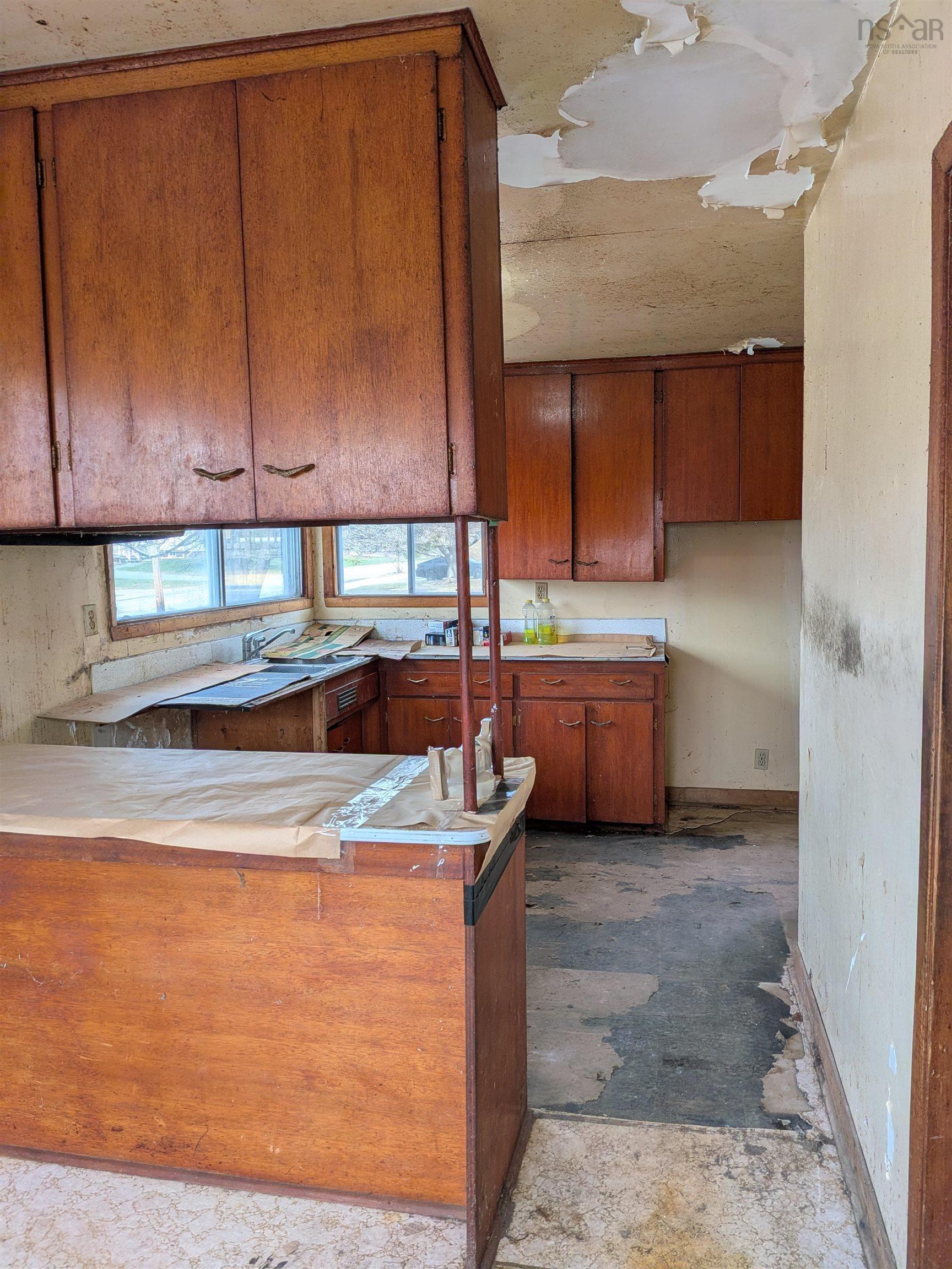 5 Raymond Drive, Lower Sackville, NS (MLS 202608100)